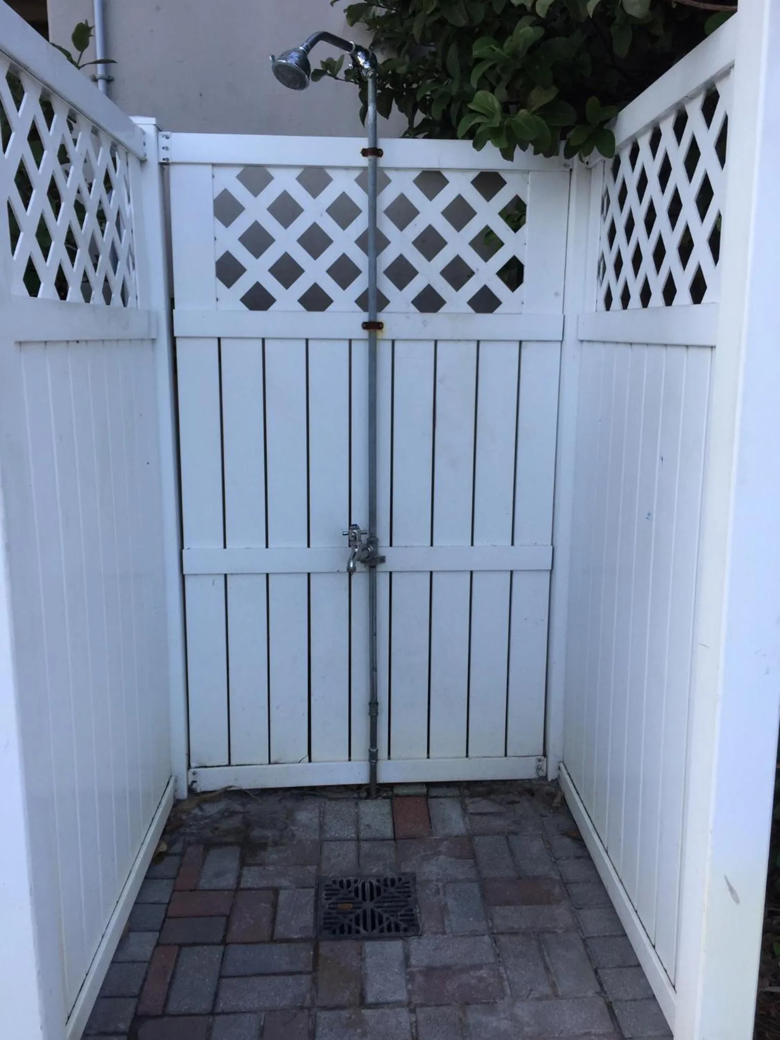 LAKETOWN 5 POOLs STEPS TO BEACH FAMILY FRIENDLY