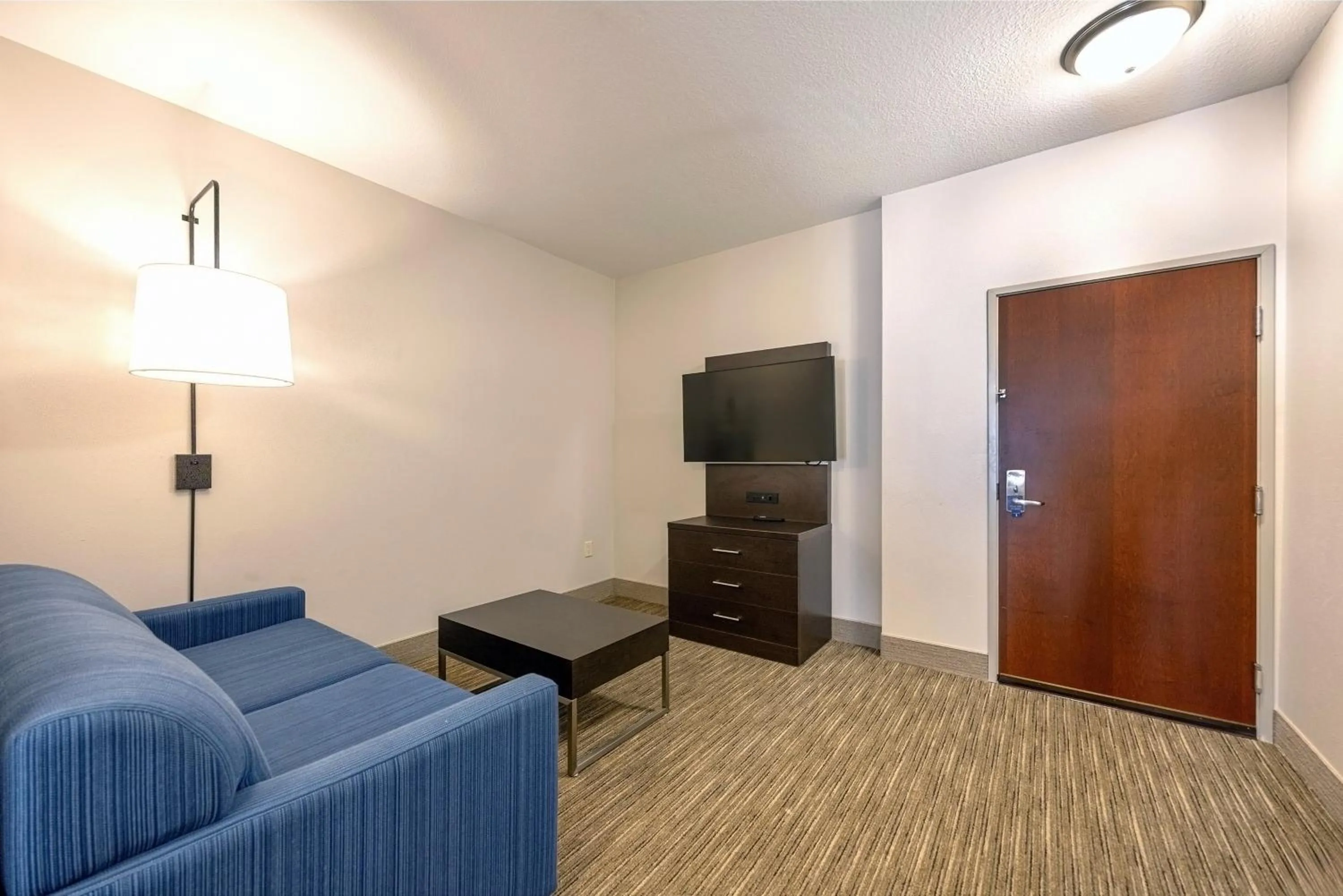Photo of the whole room in Holiday Inn Express Winona by IHG