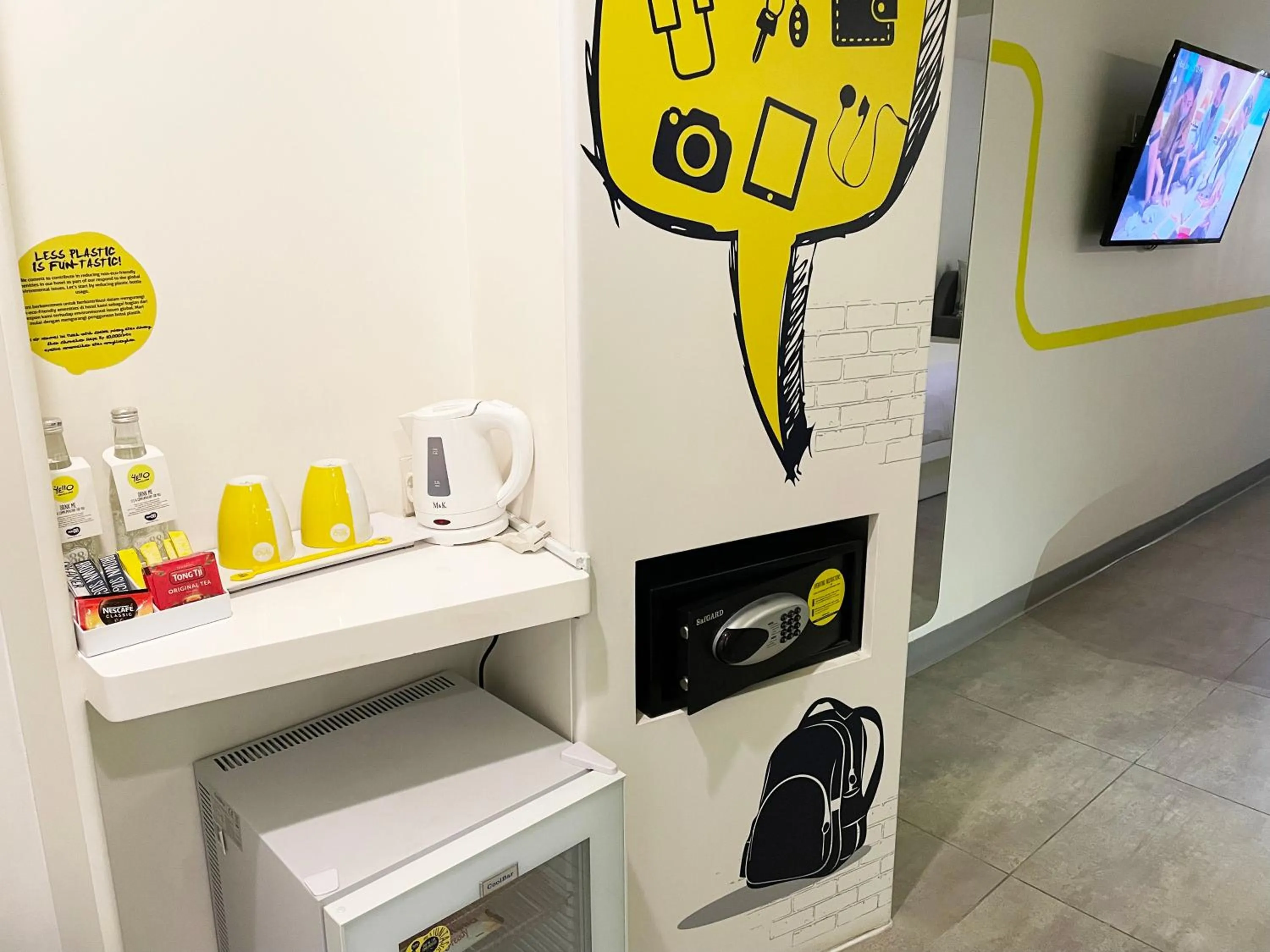 minibar in YELLO Hotel Paskal Bandung