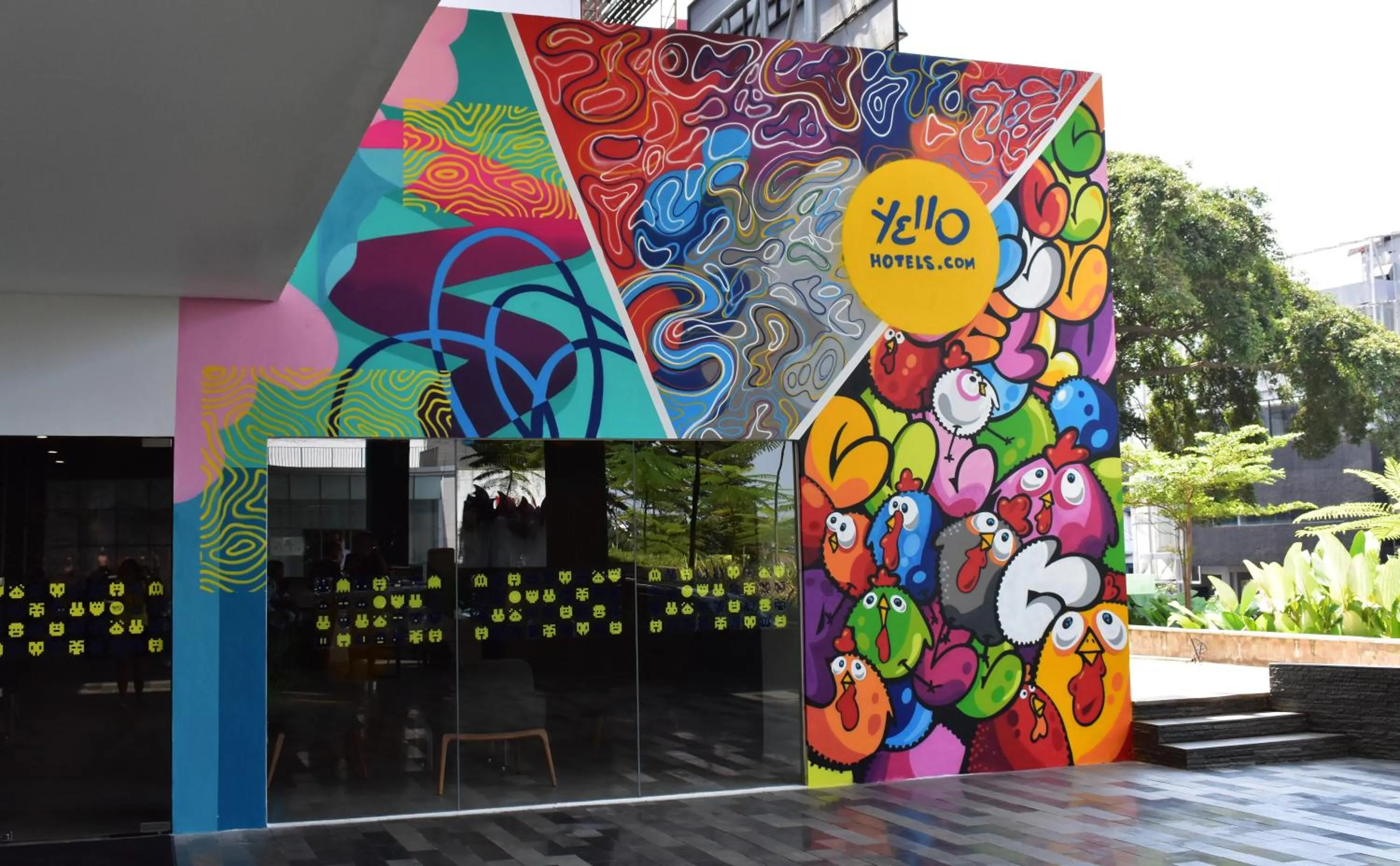 Area and facilities in YELLO Hotel Paskal Bandung