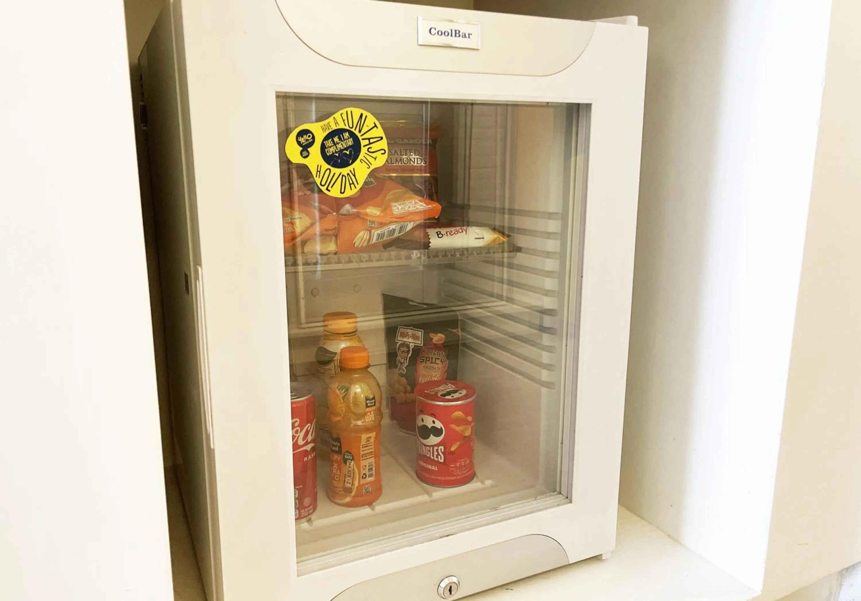 minibar in YELLO Hotel Paskal Bandung