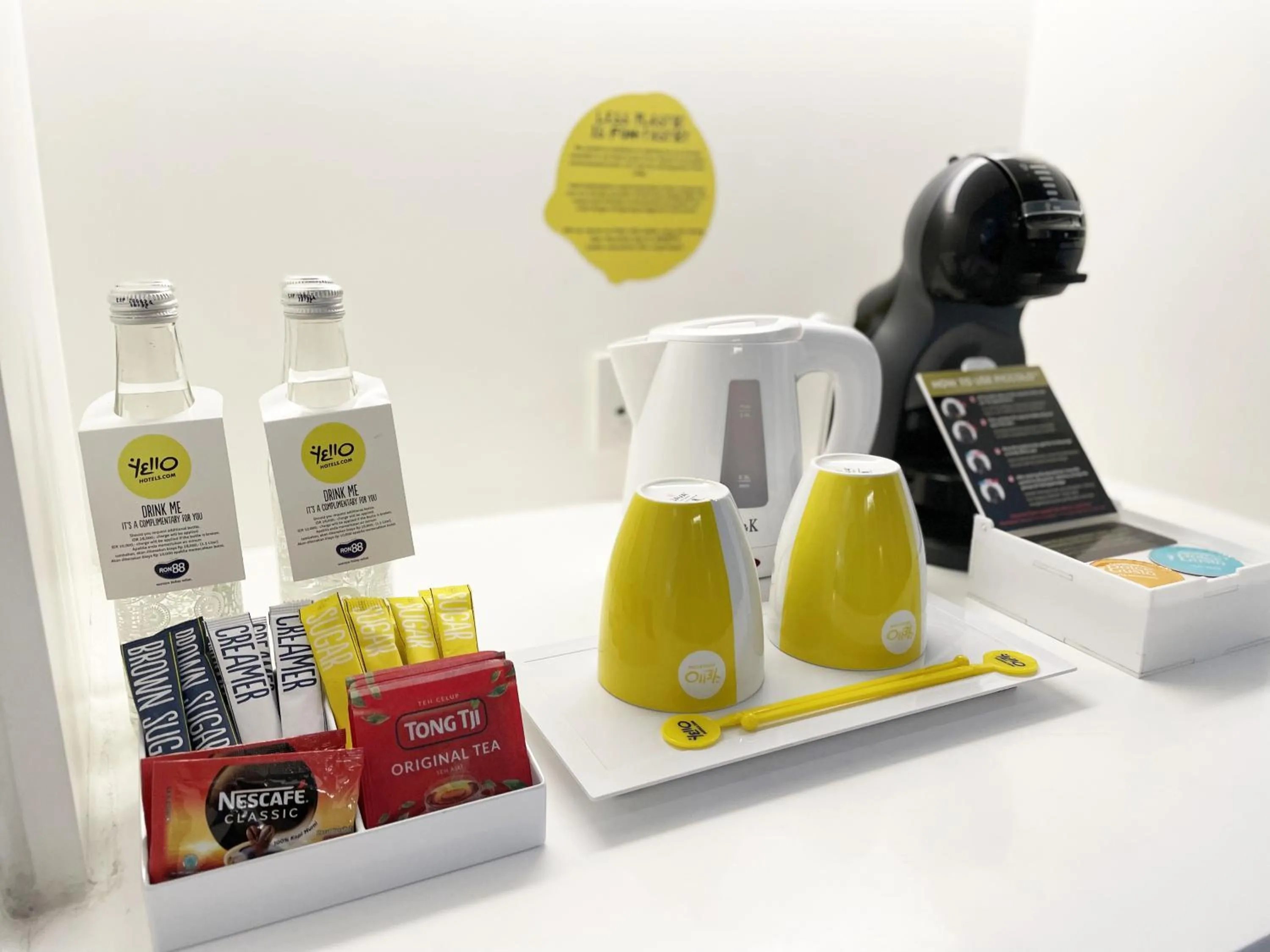 Coffee/tea facilities in YELLO Hotel Paskal Bandung