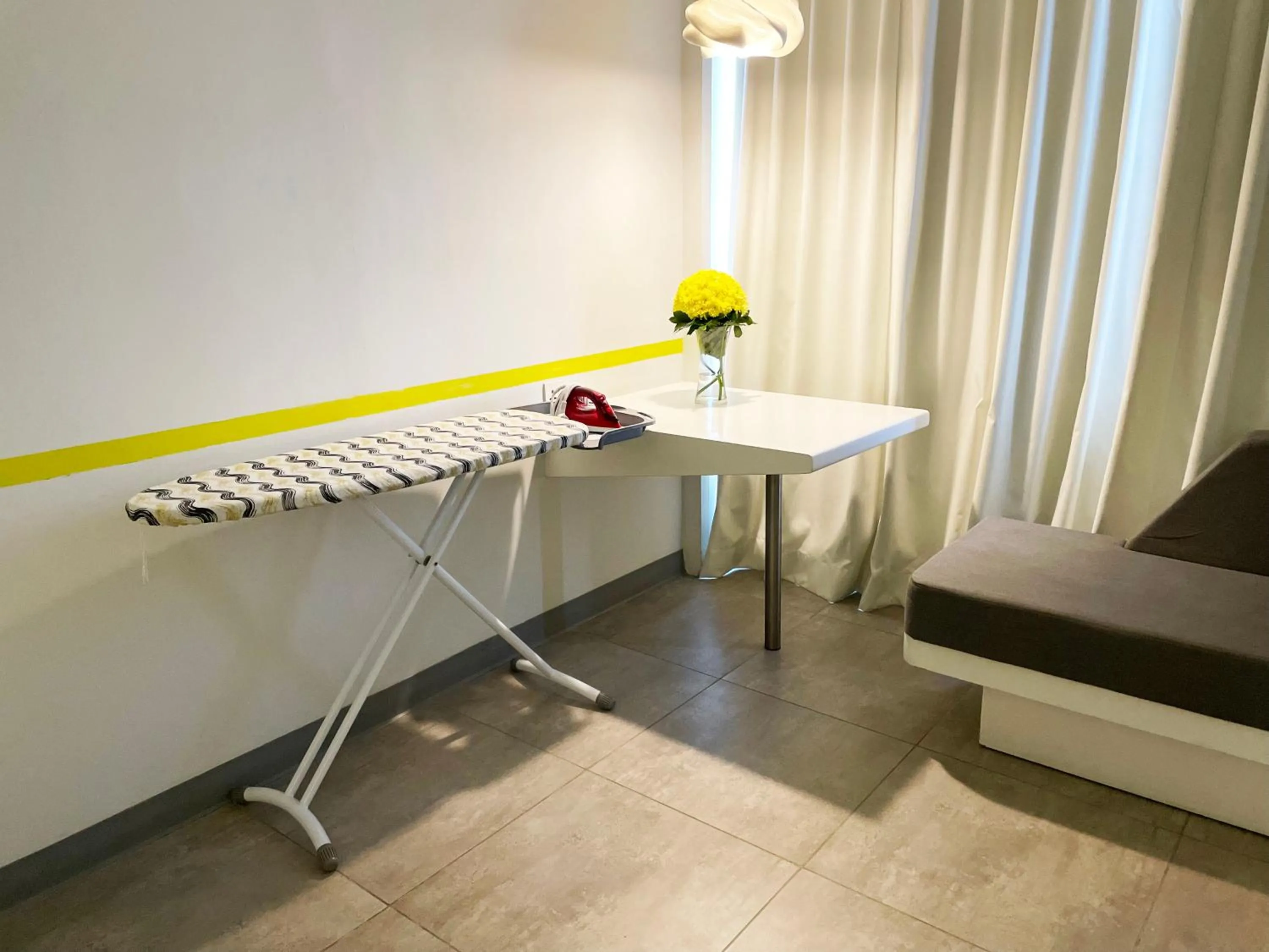 furniture in YELLO Hotel Paskal Bandung