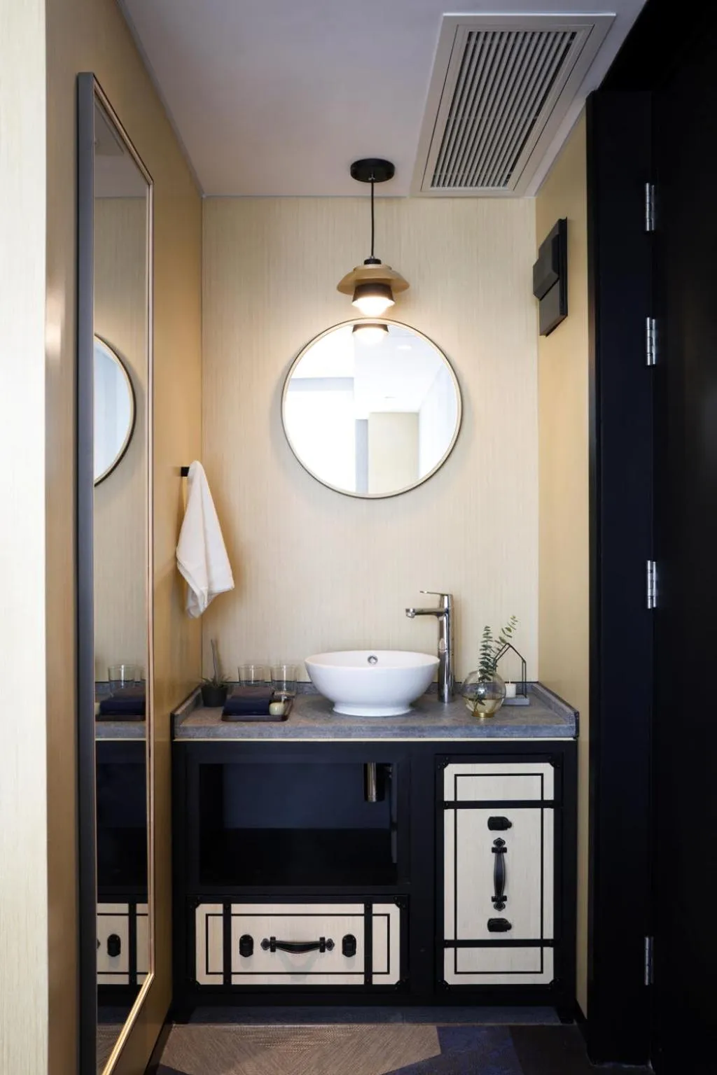 Bathroom in Hotel Ease Access Tsuen Wan