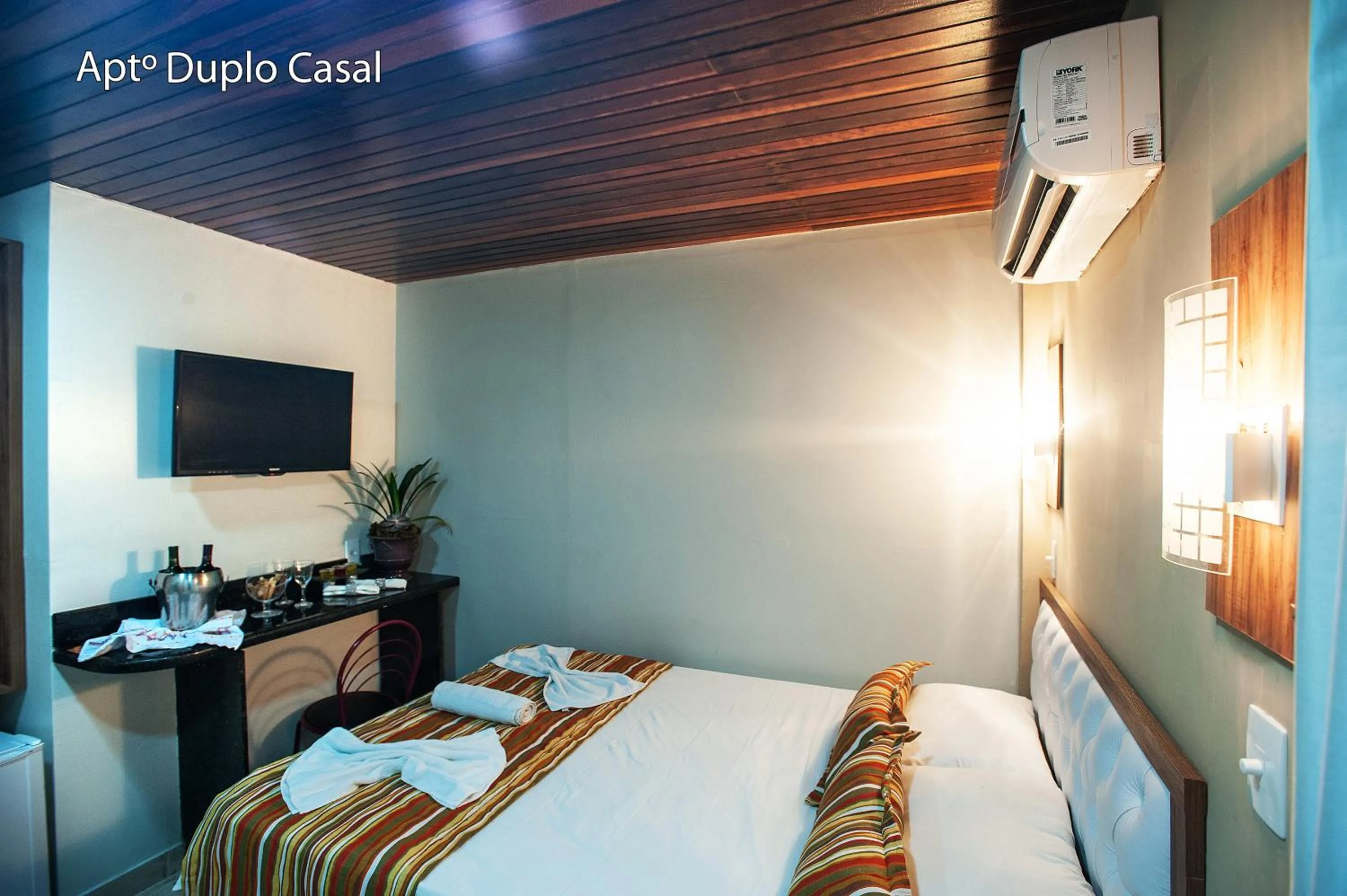 Bed in Laguna Praia Hotel