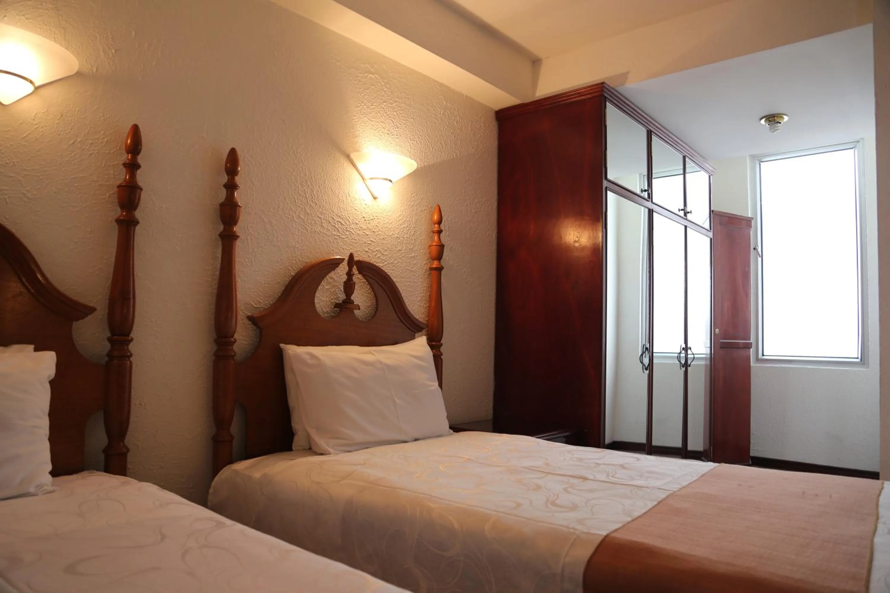 Bed in Alcalá Apart Hotel