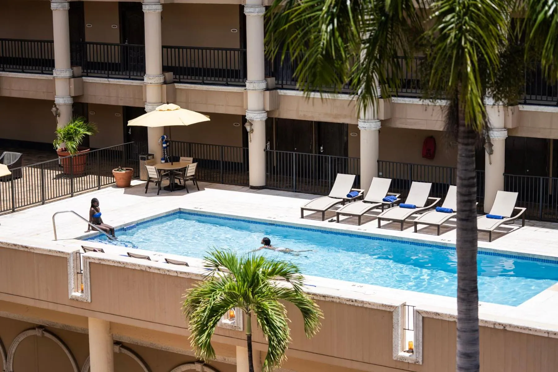 Swimming pool in Windward Passage Hotel