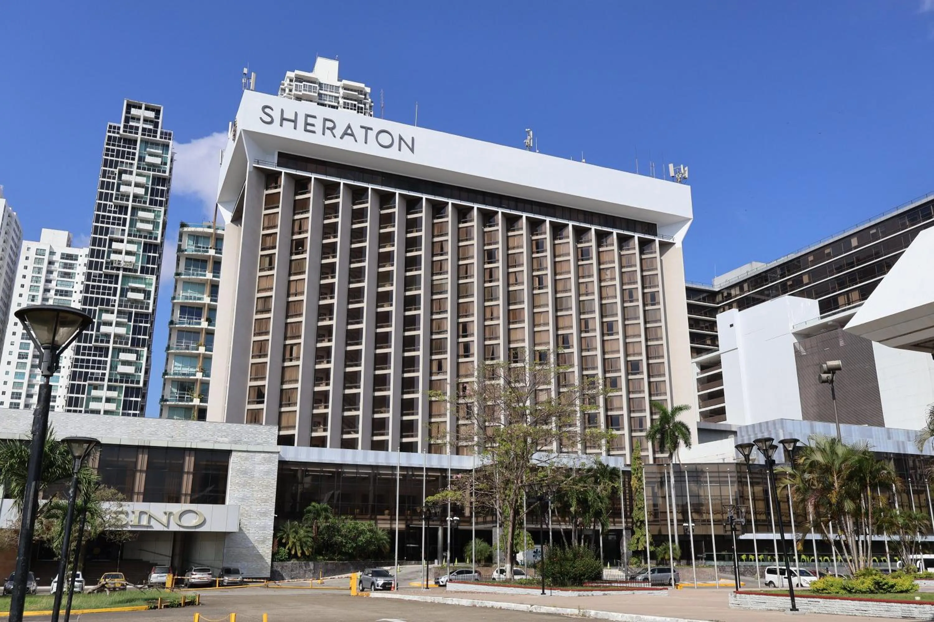 Property building in Sheraton Grand Panama