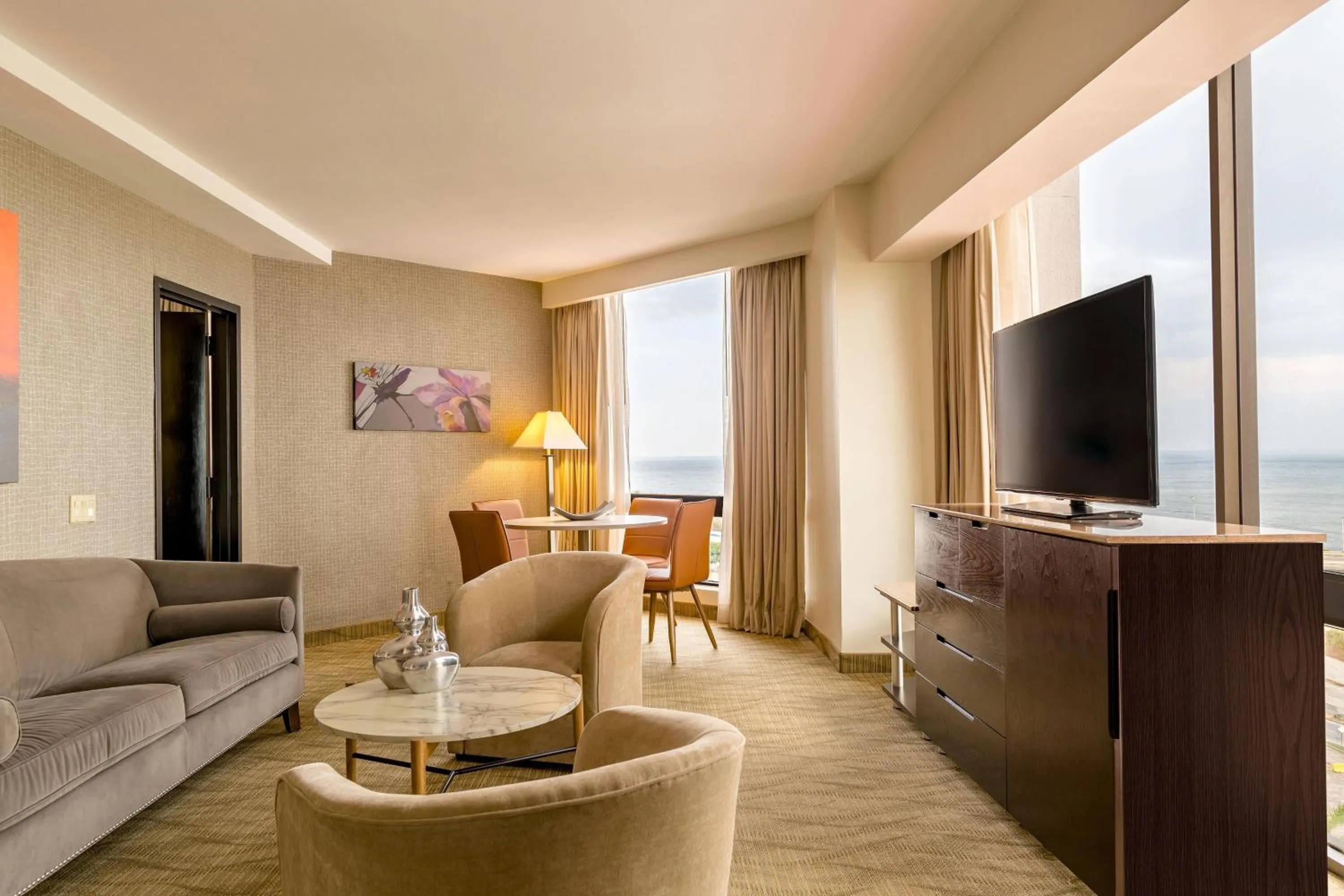 Living room in Sheraton Grand Panama