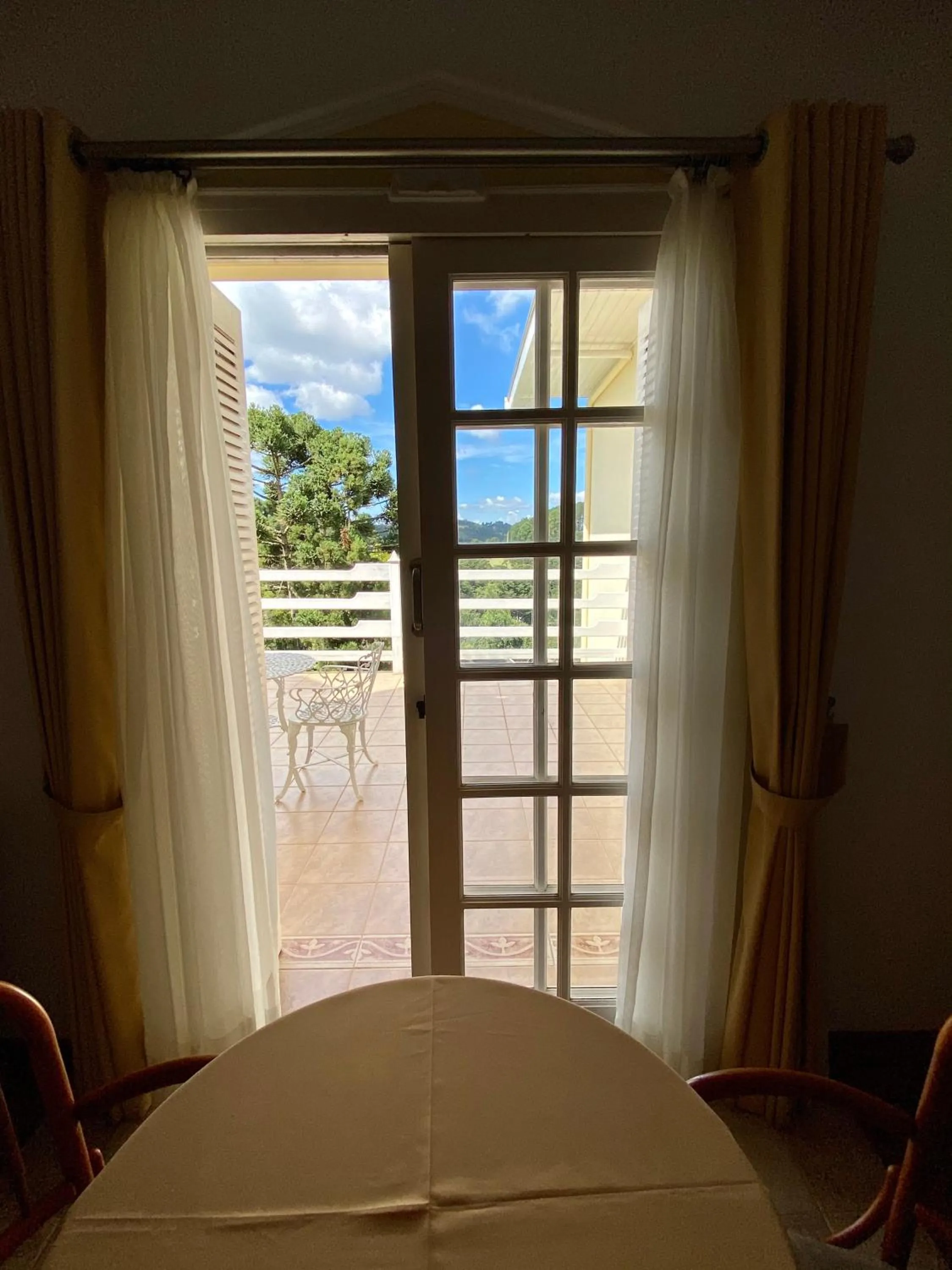 View (from property/room), Bed in Pousada Dom Alfredo José