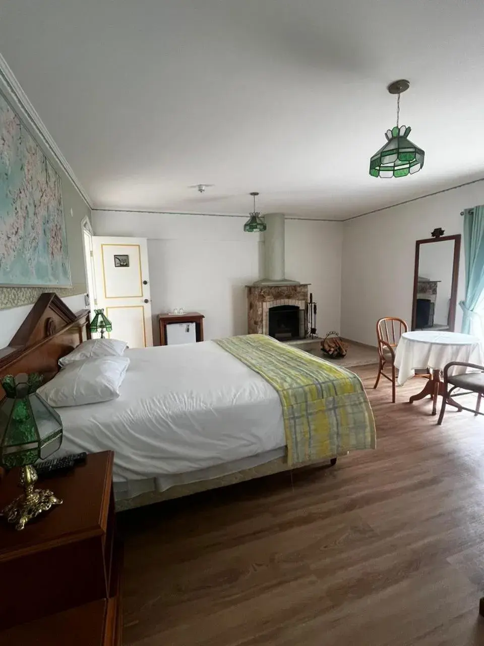 King Room with Mountain View in Pousada Dom Alfredo José King Room with Mountain View in Pousada Dom Alfredo José