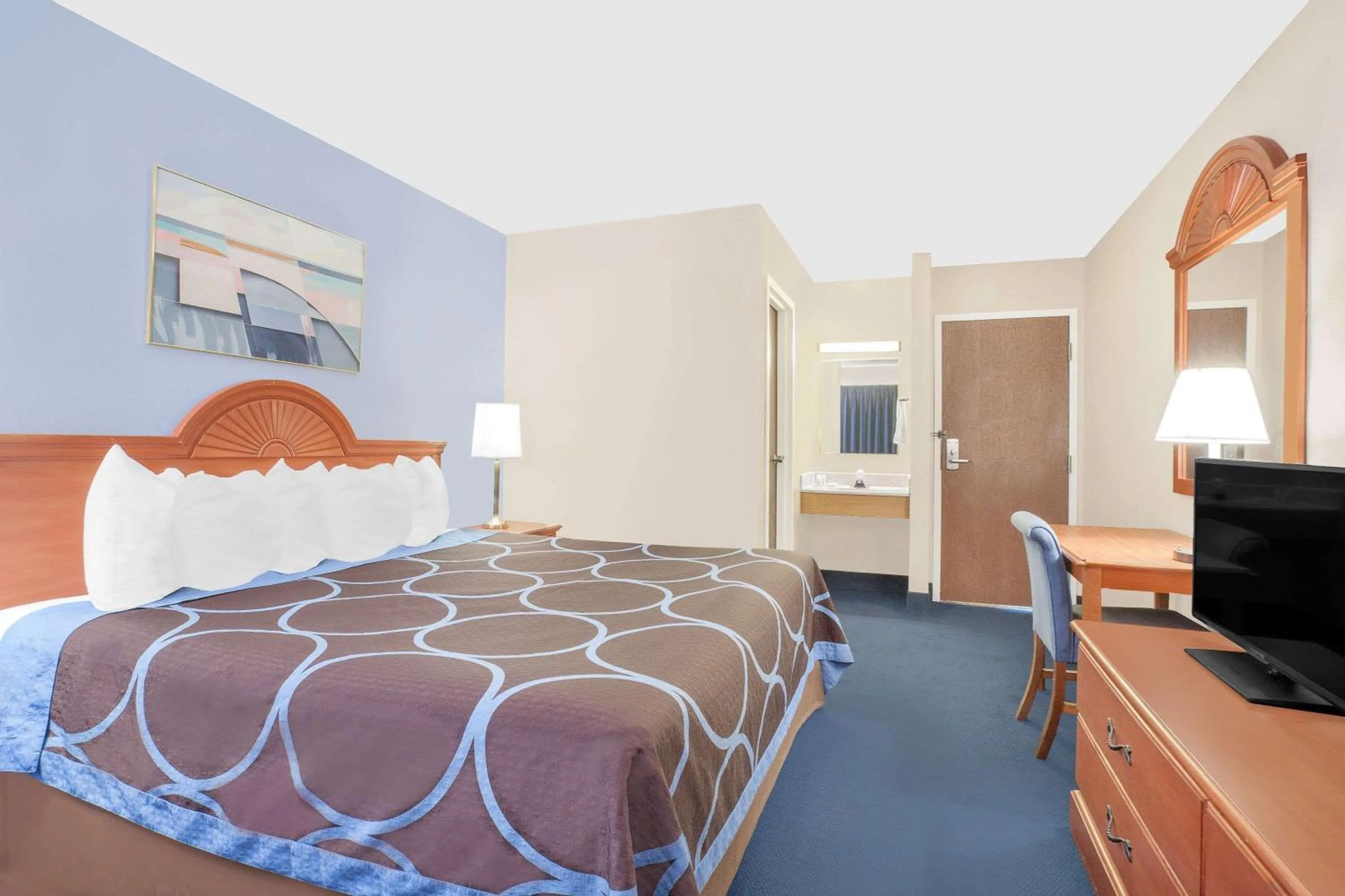 Photo of the whole room, Bed in Super 8 by Wyndham Middletown