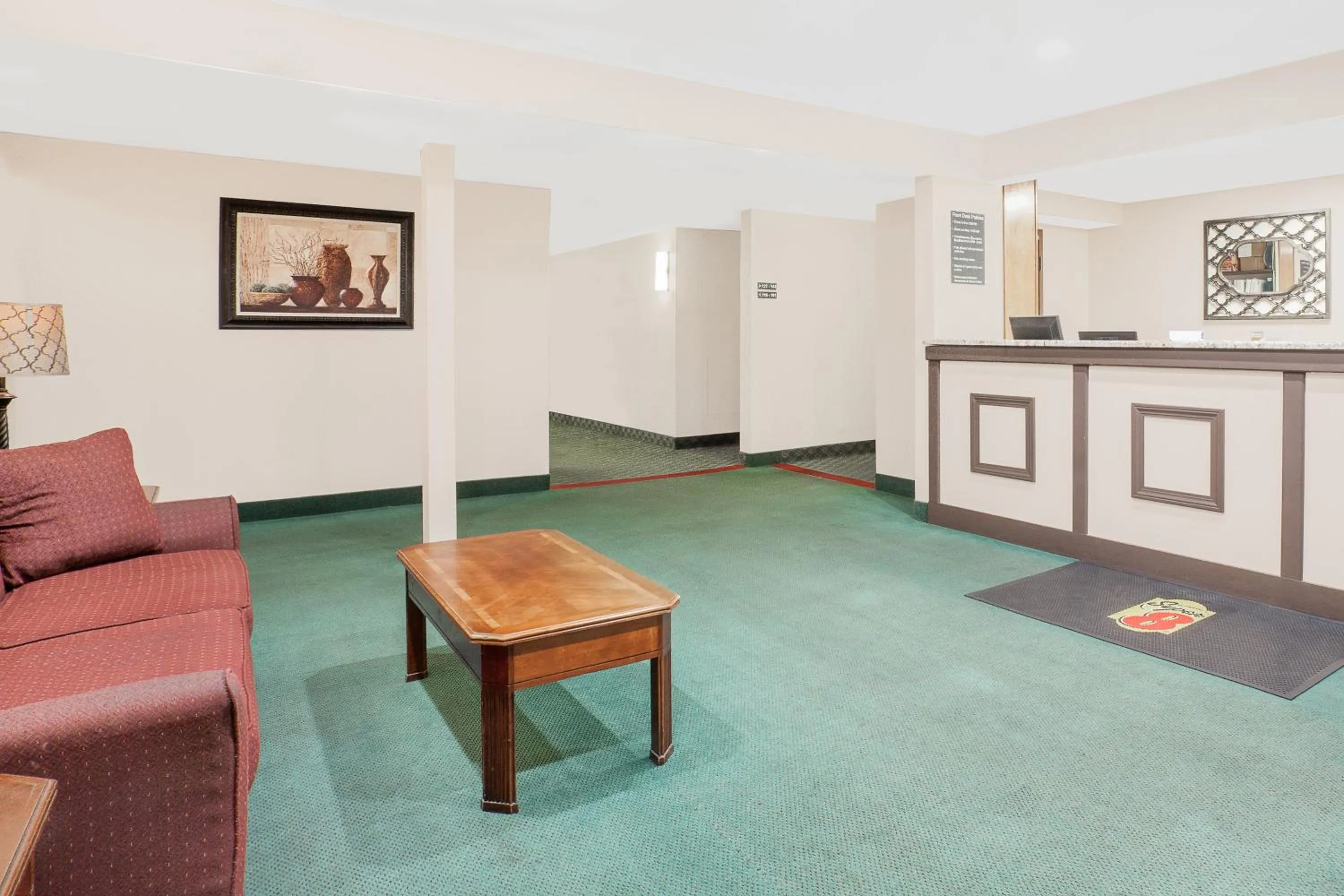 Lobby or reception in Super 8 by Wyndham Middletown