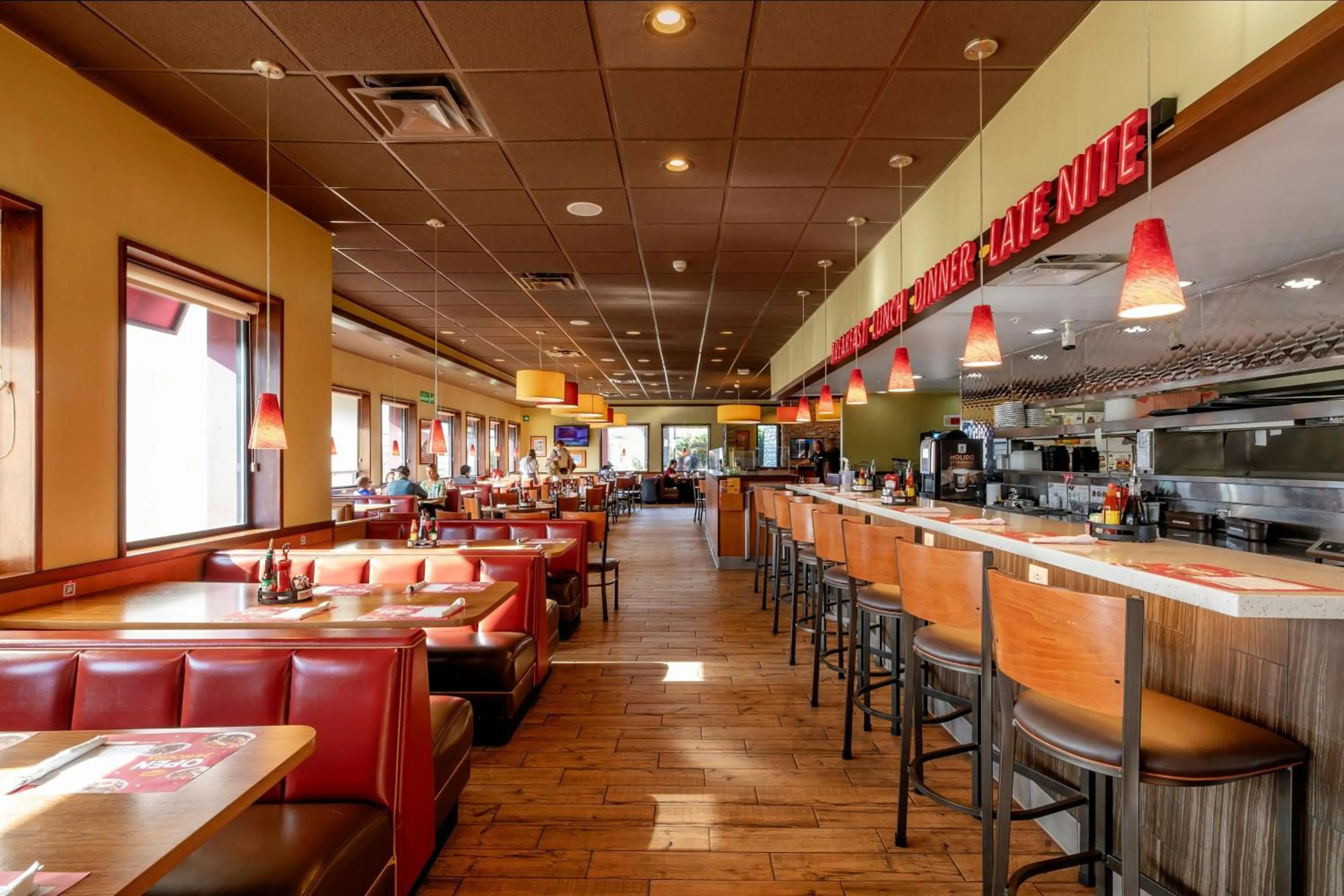 Restaurant/places to eat in Holiday Inn Express San Jose Costa Rica Airport by IHG