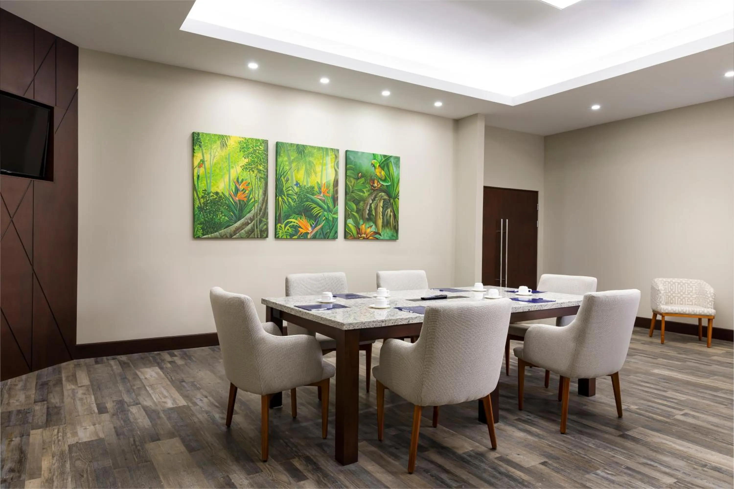 Meeting/conference room in Holiday Inn Express San Jose Costa Rica Airport by IHG