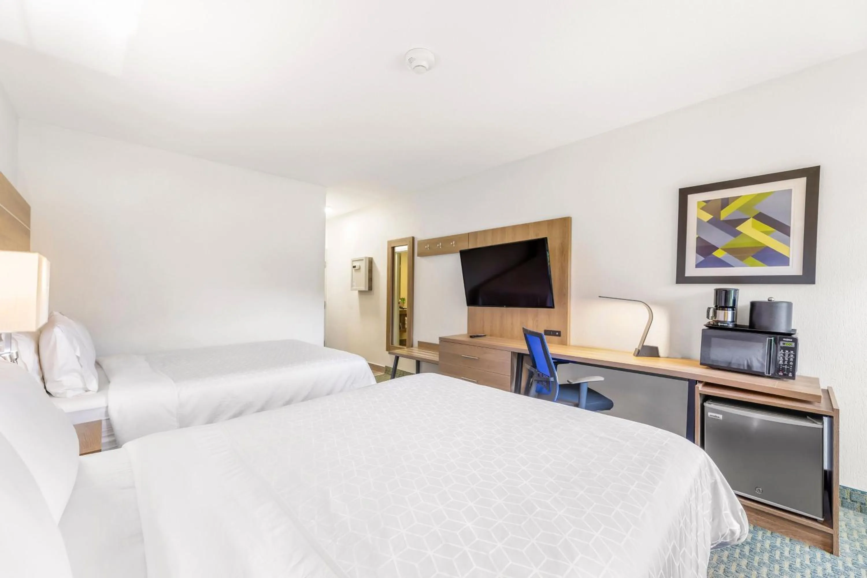 Photo of the whole room, Bed in Holiday Inn Express San Jose Costa Rica Airport by IHG