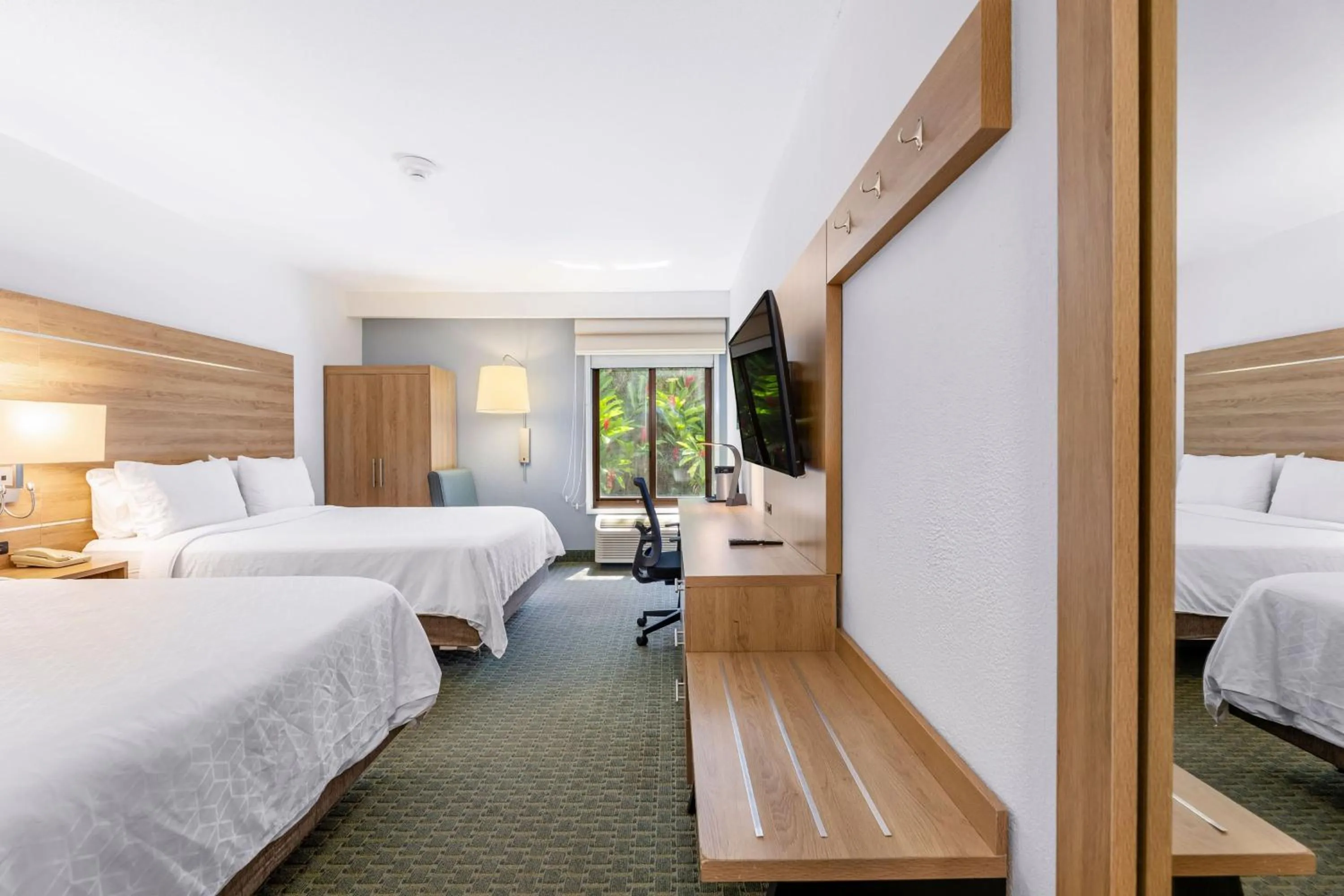 Photo of the whole room, Bed in Holiday Inn Express San Jose Costa Rica Airport by IHG