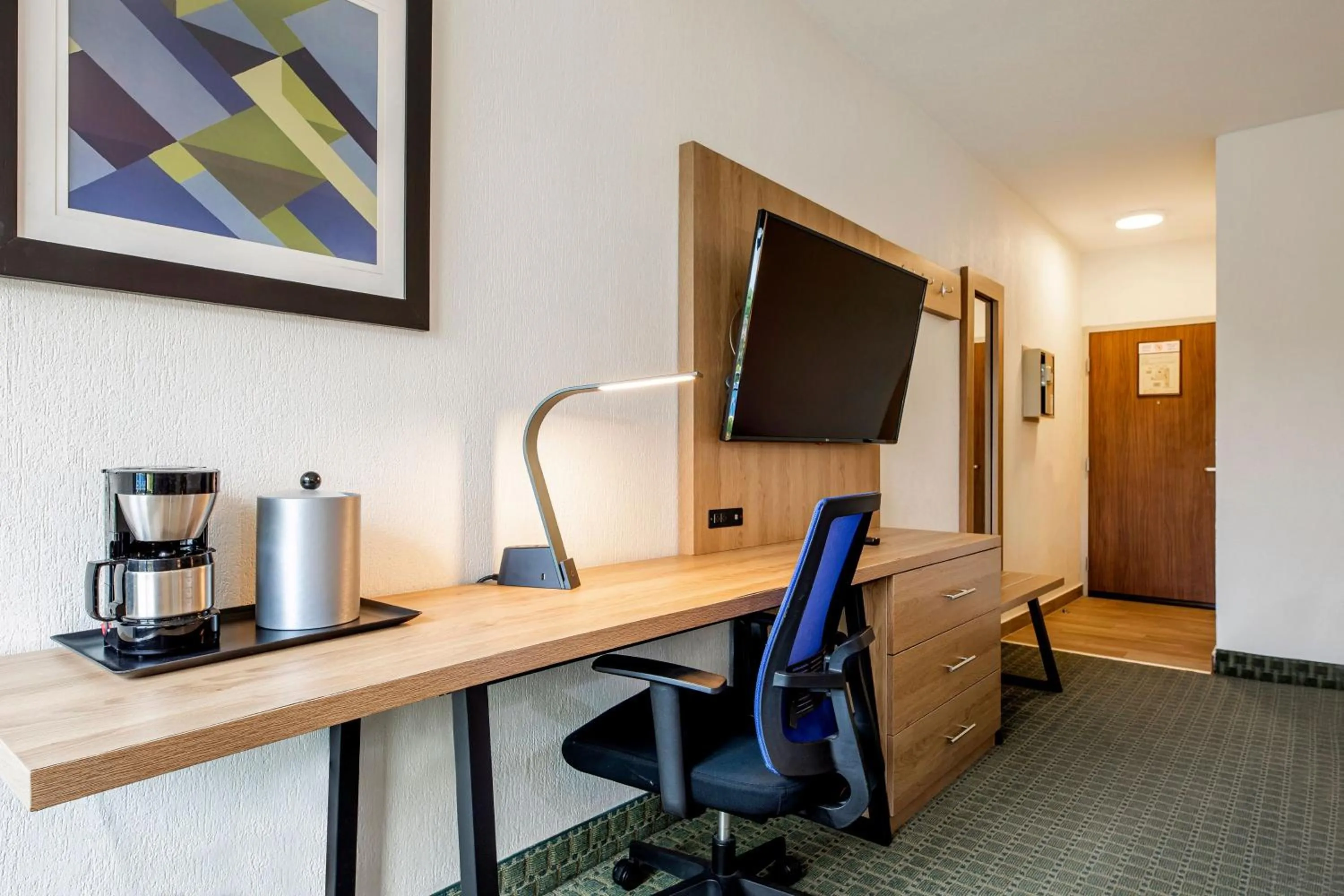 Photo of the whole room in Holiday Inn Express San Jose Costa Rica Airport by IHG