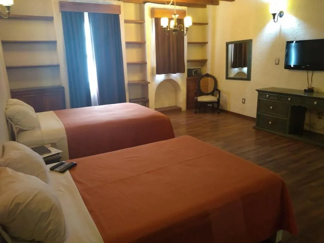 Photo of the whole room in Mesón de la Merced Hotel Boutique Patio & Spa