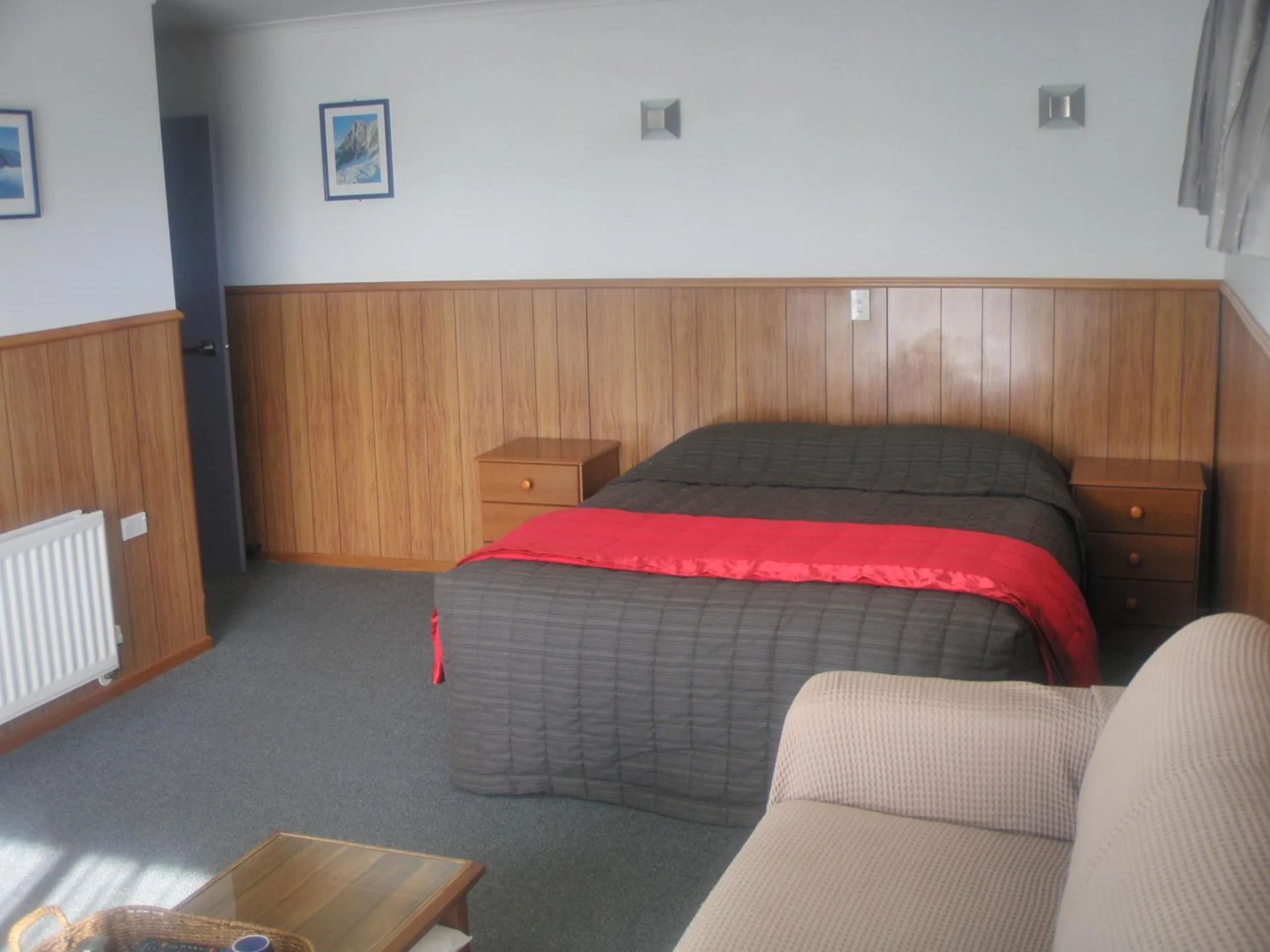 Bedroom, Bed in Wilderness Motel Accommodation