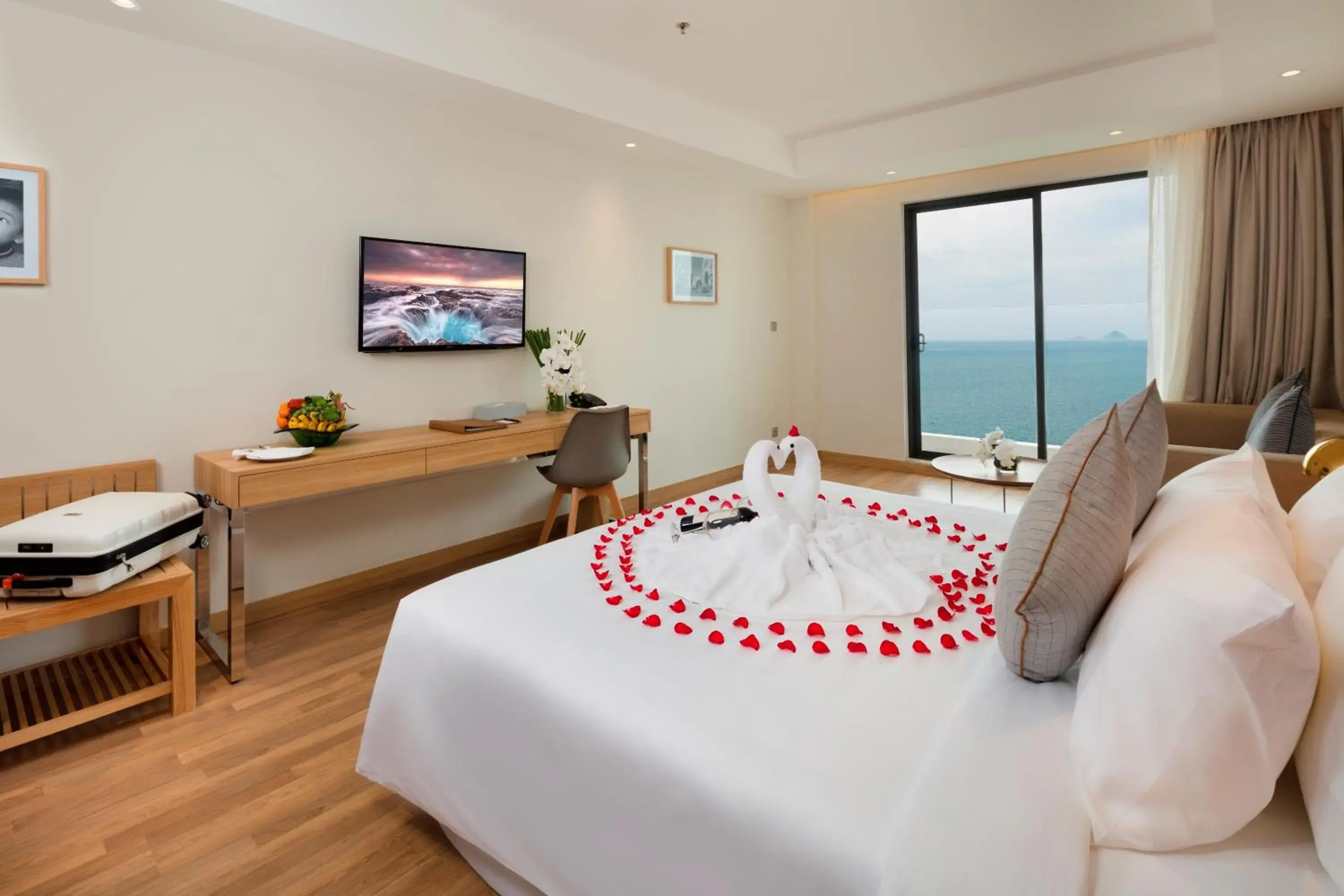Queen Room with Sea View in Nagar Hotel Nha Trang Queen Room with Sea View in Nagar Hotel Nha Trang
