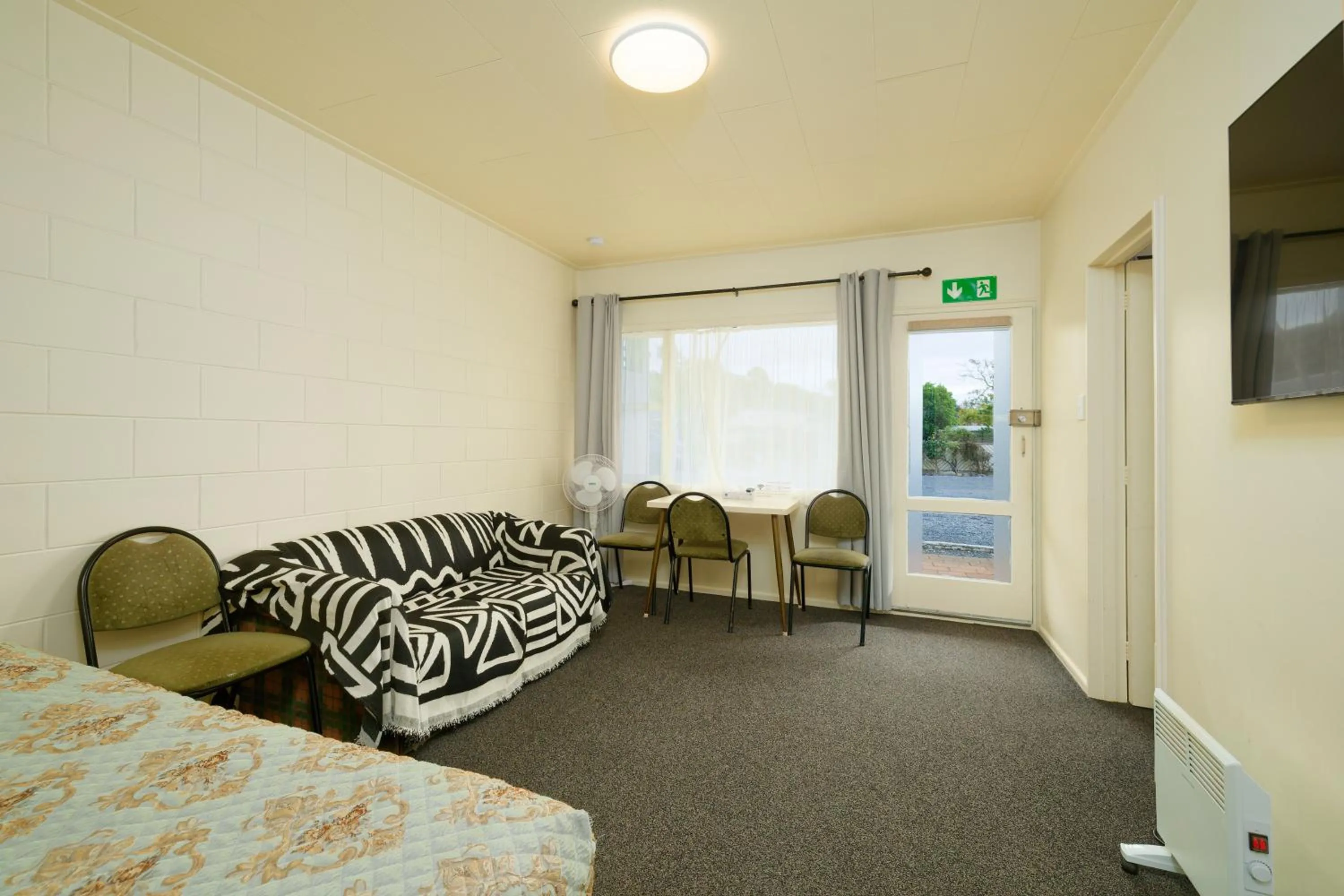 Bed in Blue Seas Motel