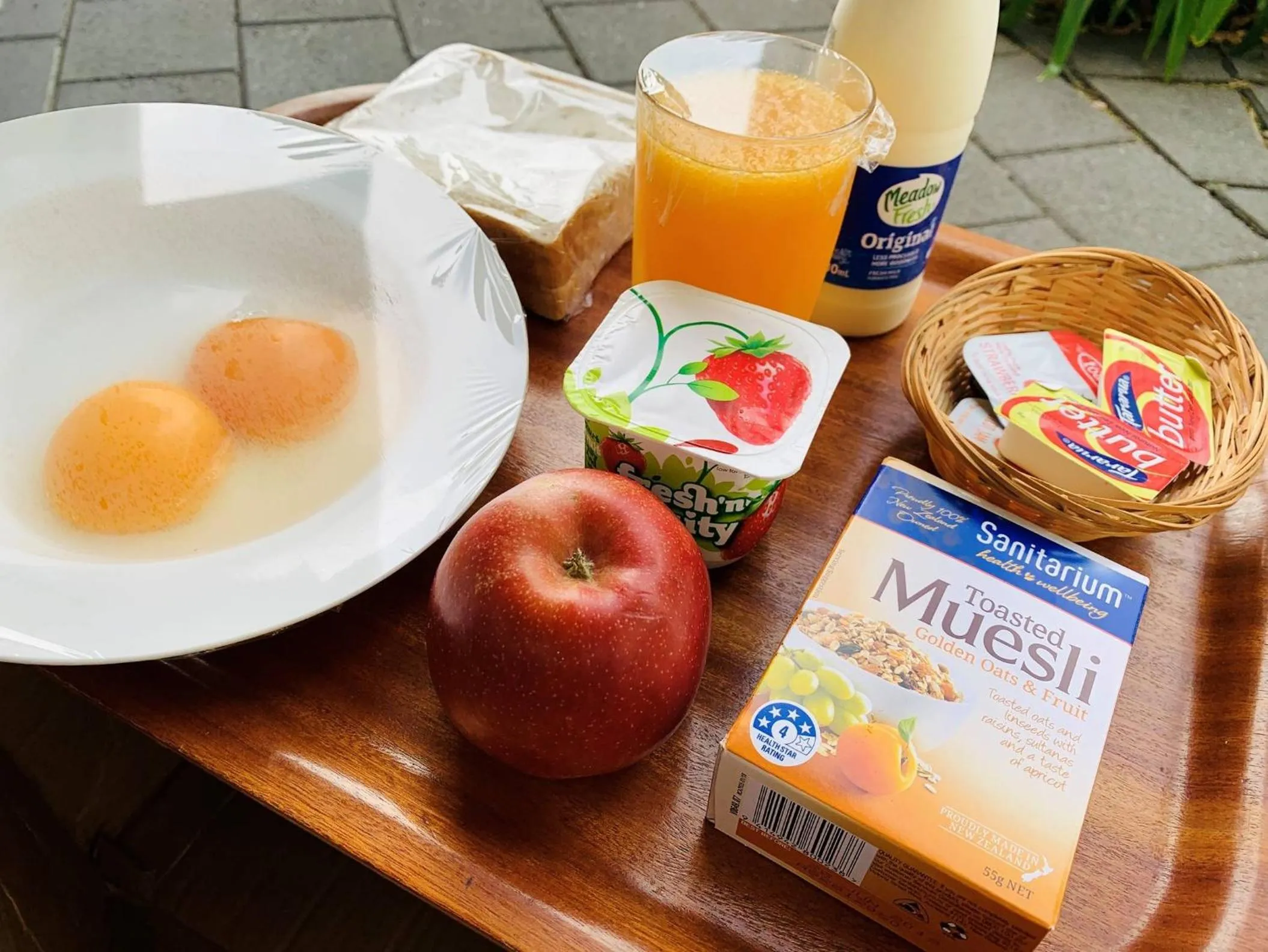 Breakfast in Blue Seas Motel