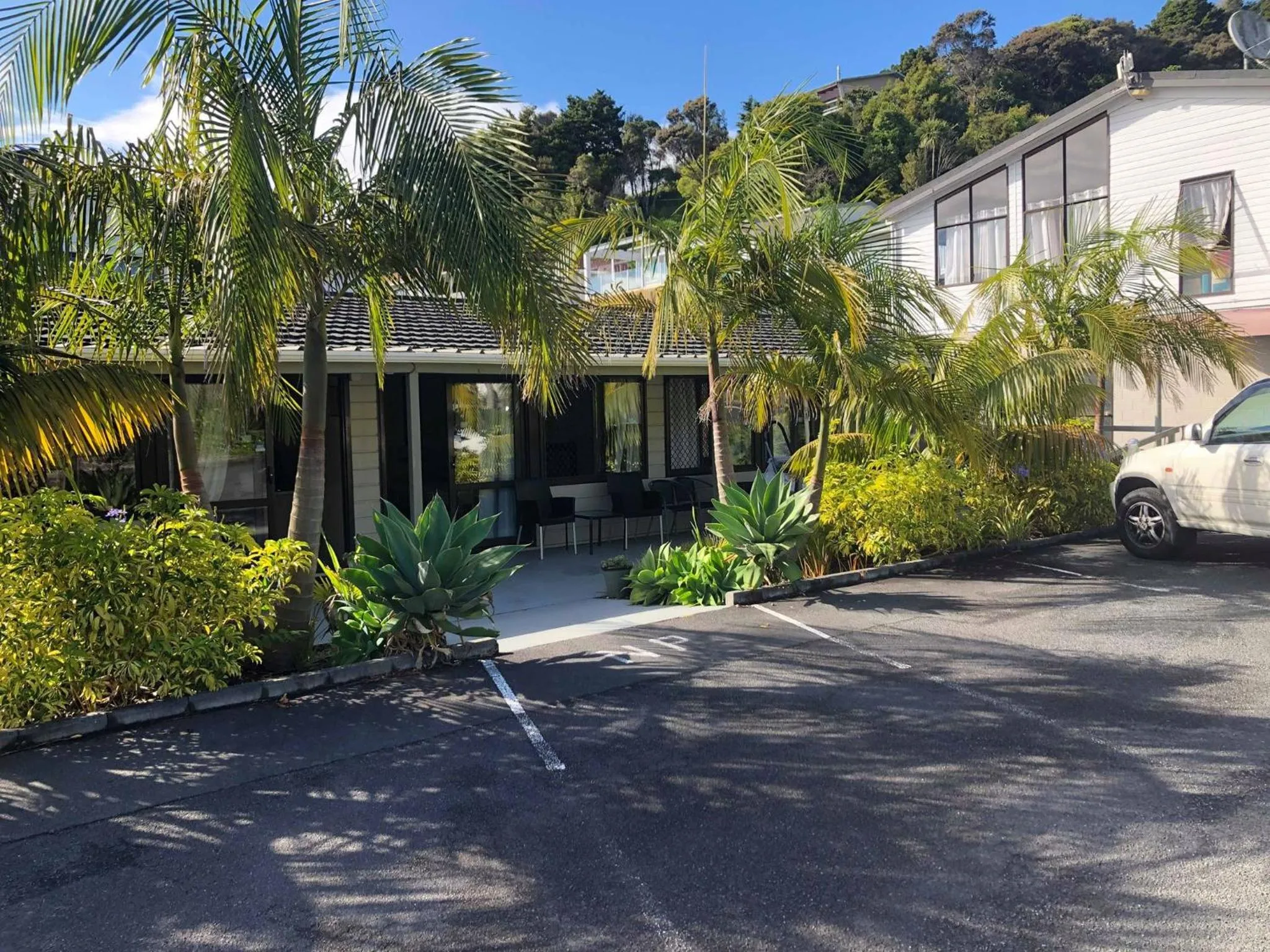 Patio in Bounty Motel