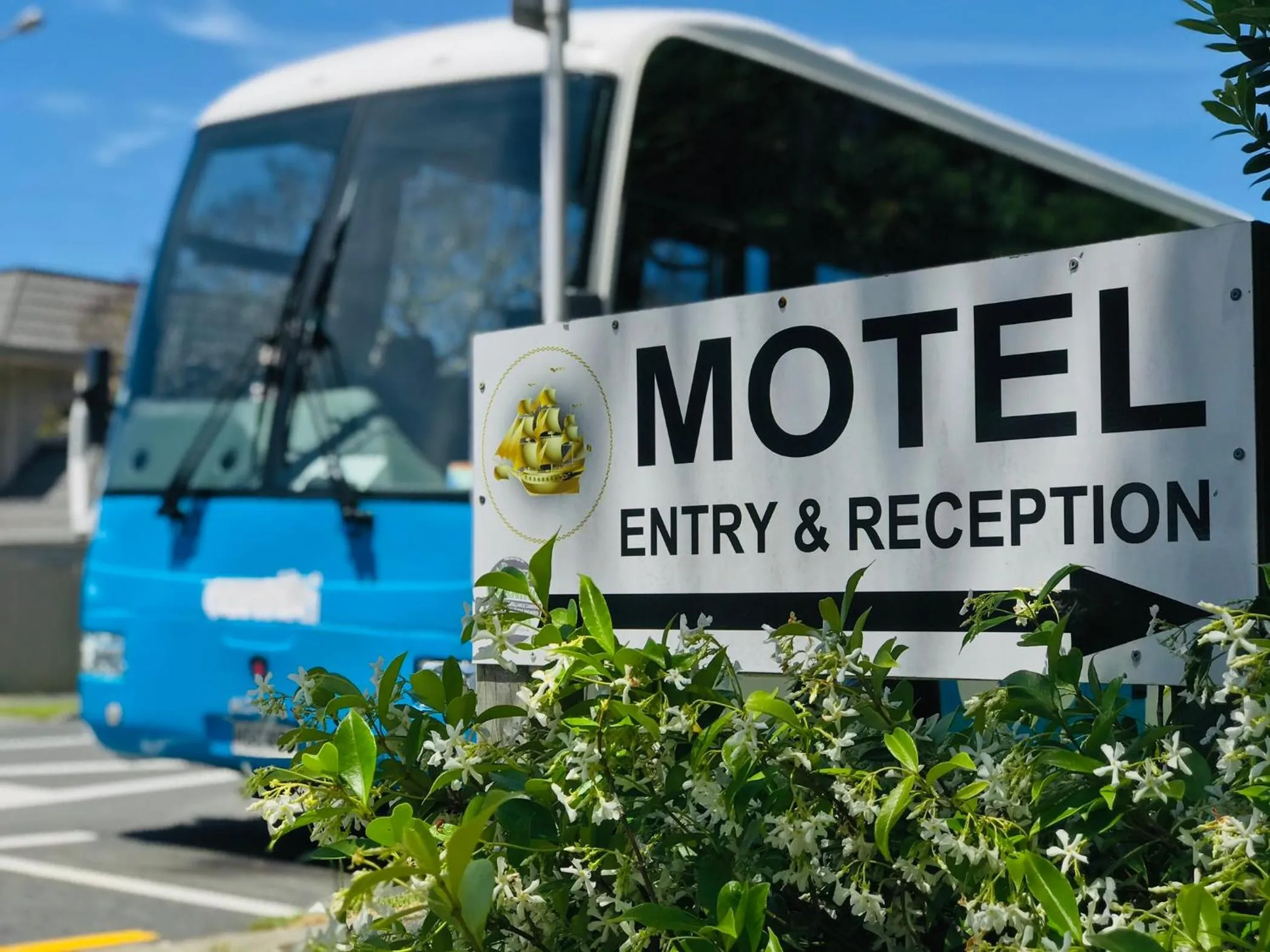 Property logo or sign in Bounty Motel