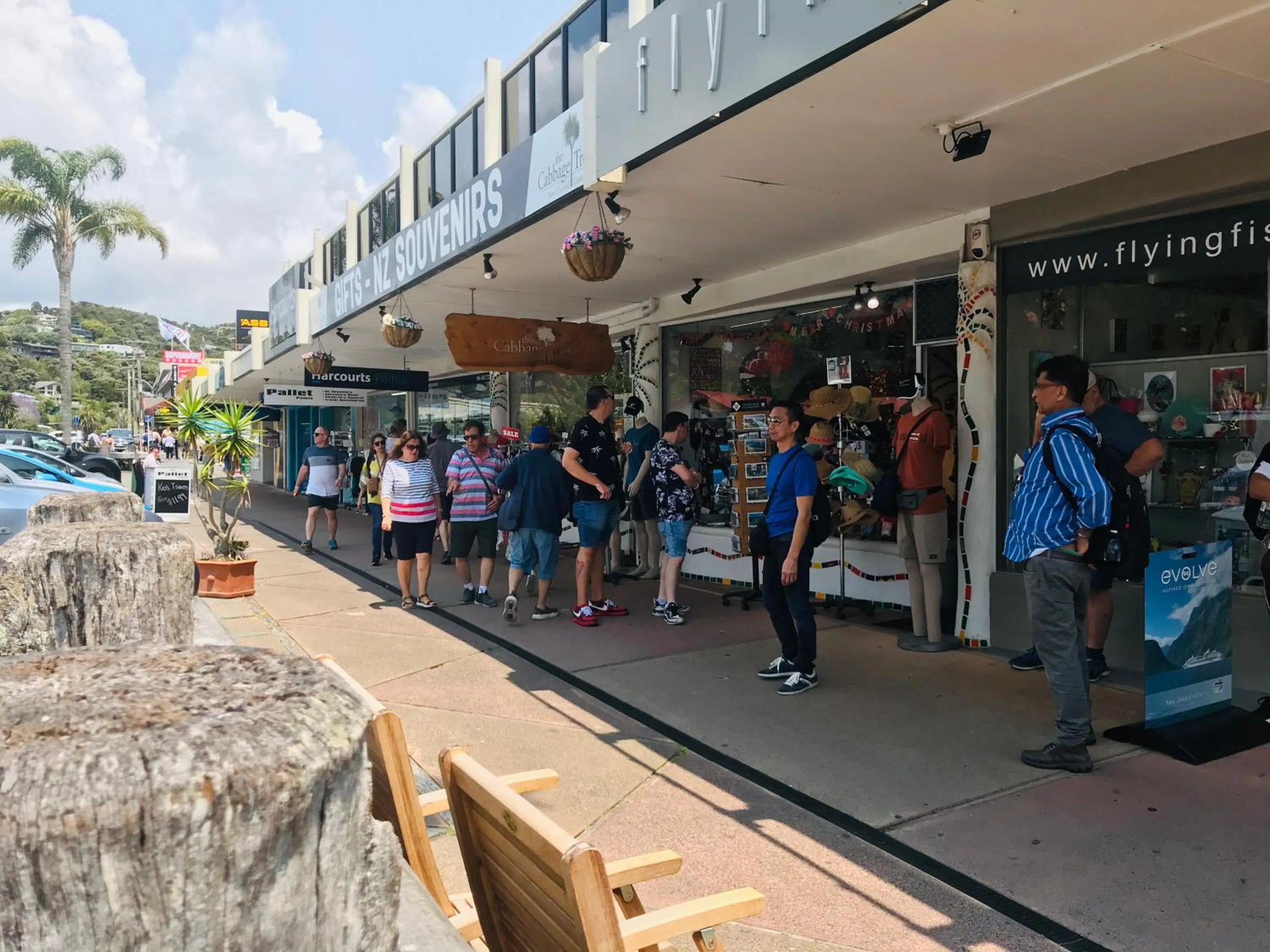 Supermarket/grocery shop in Bounty Motel