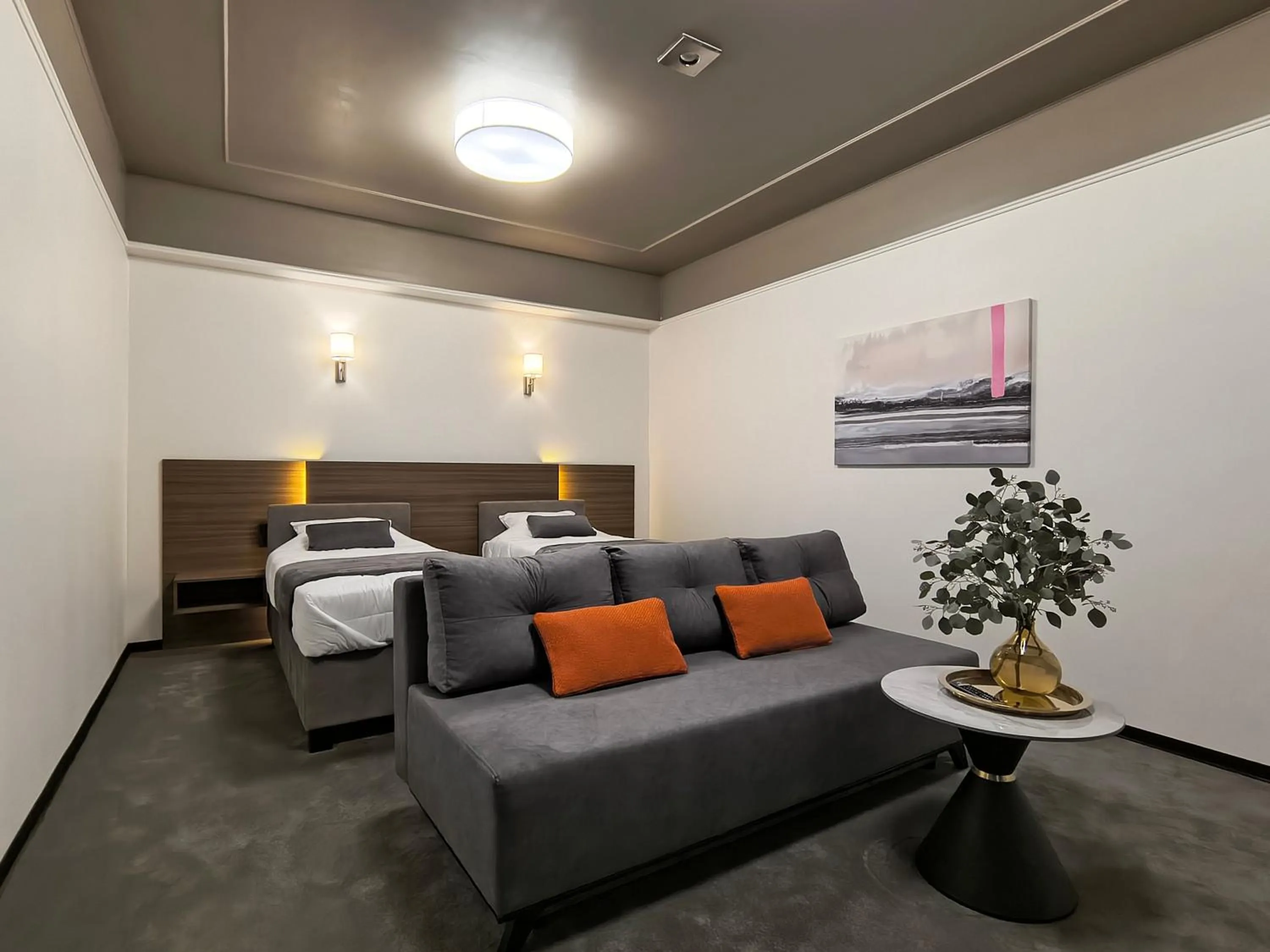 Bed in Mini Hotel on Brovarskaya