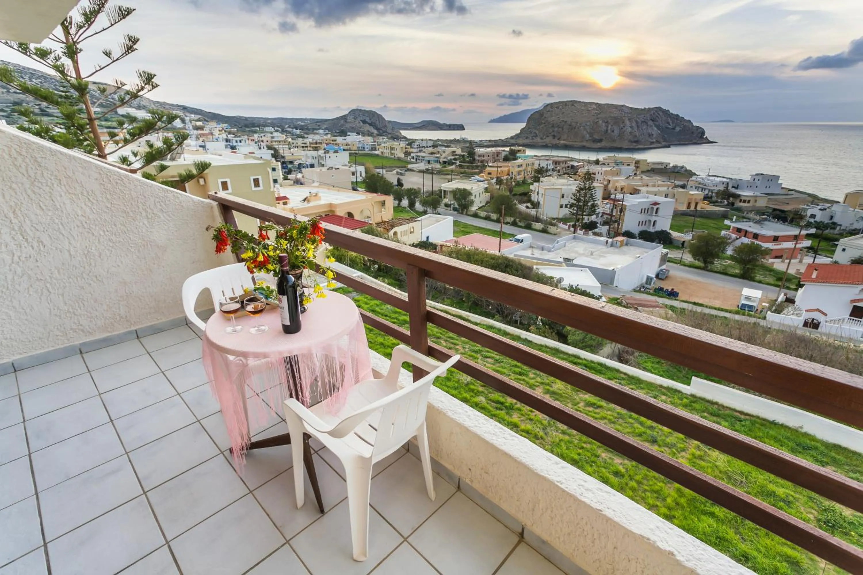 Balcony/Terrace in Yiannis Ηotel