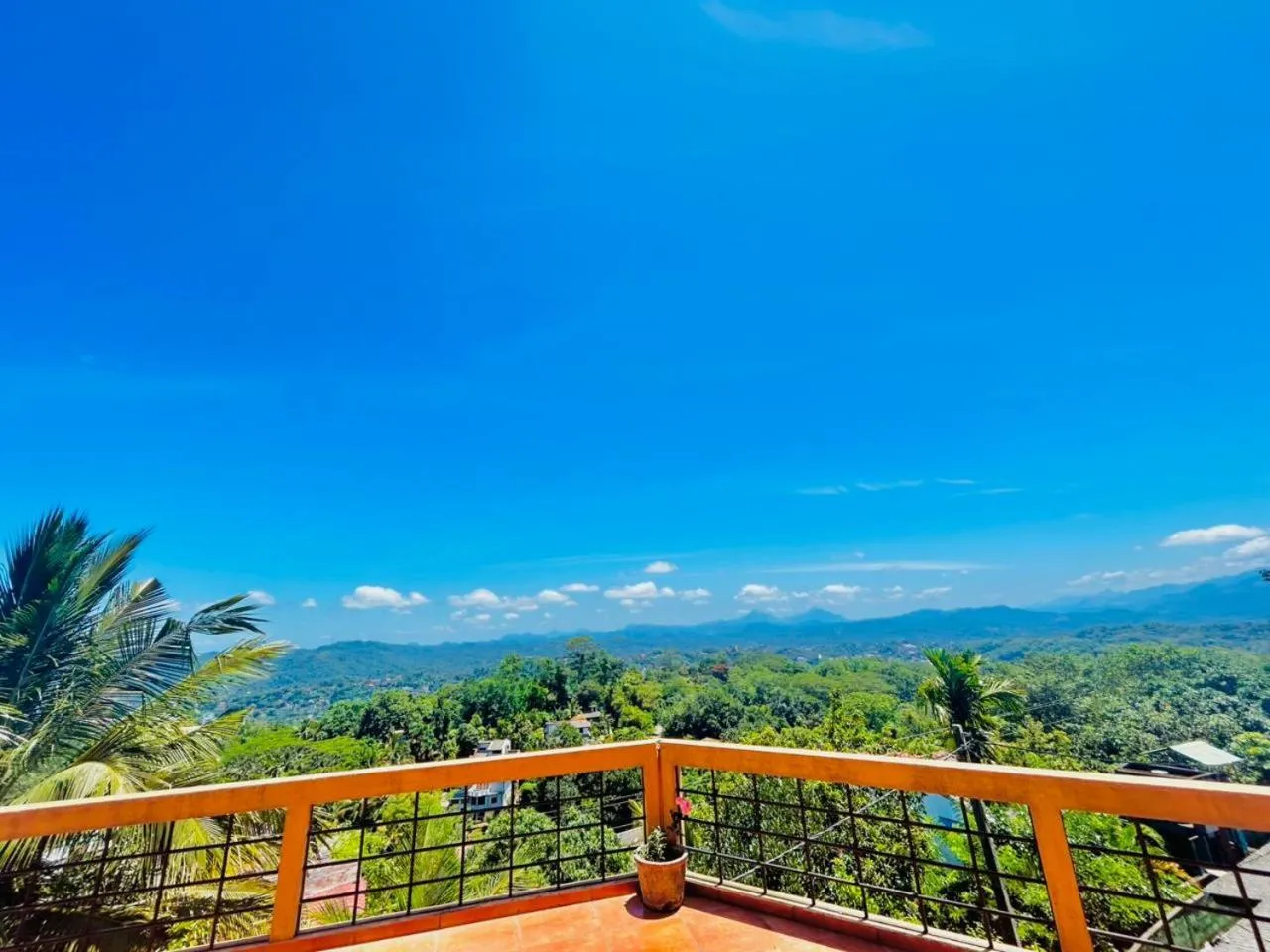 Kandy Highland Unique Hotel