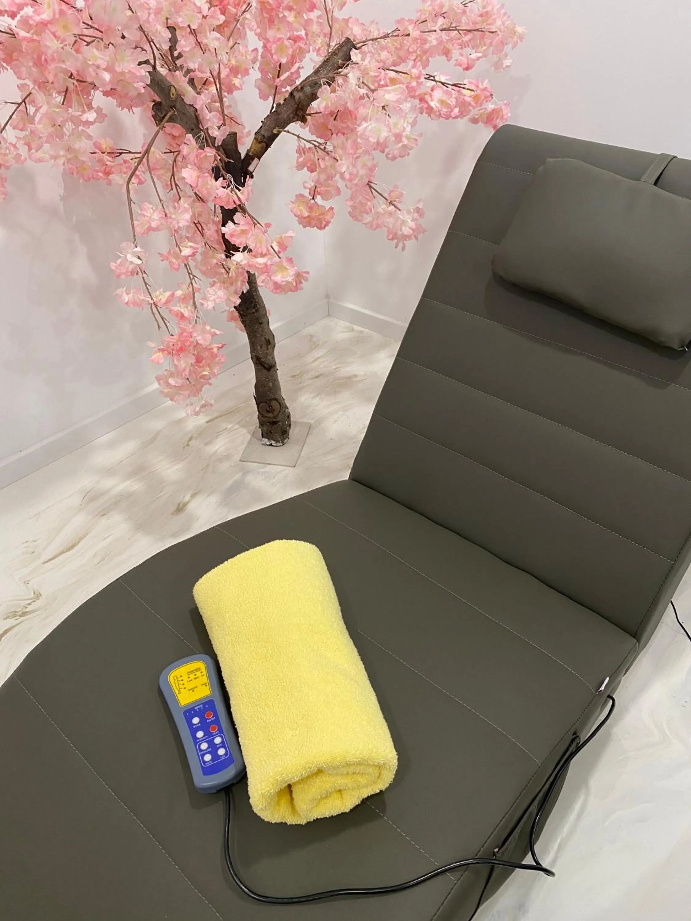 Massage in Resort Plaza Lake