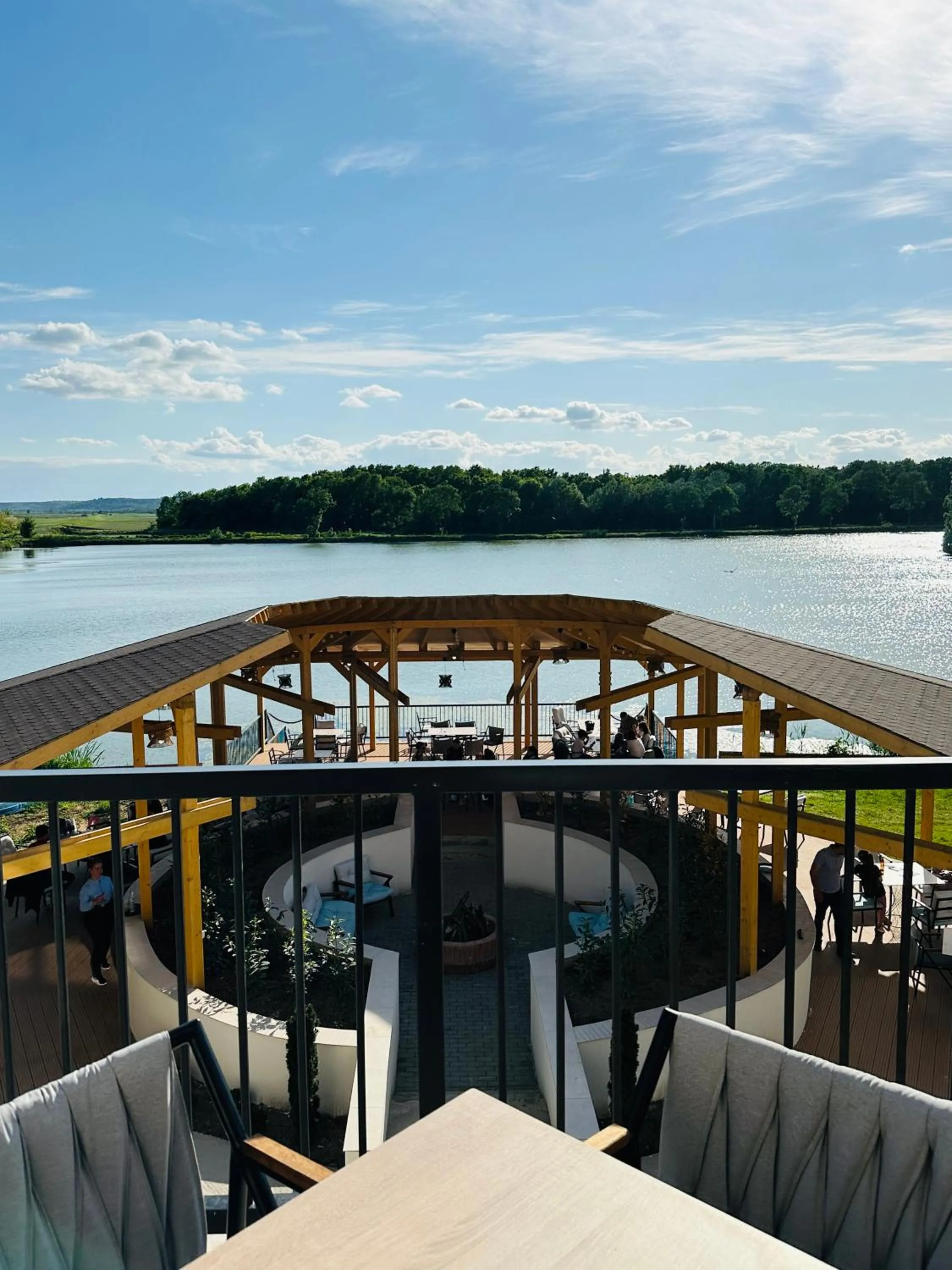 Natural landscape in Resort Plaza Lake