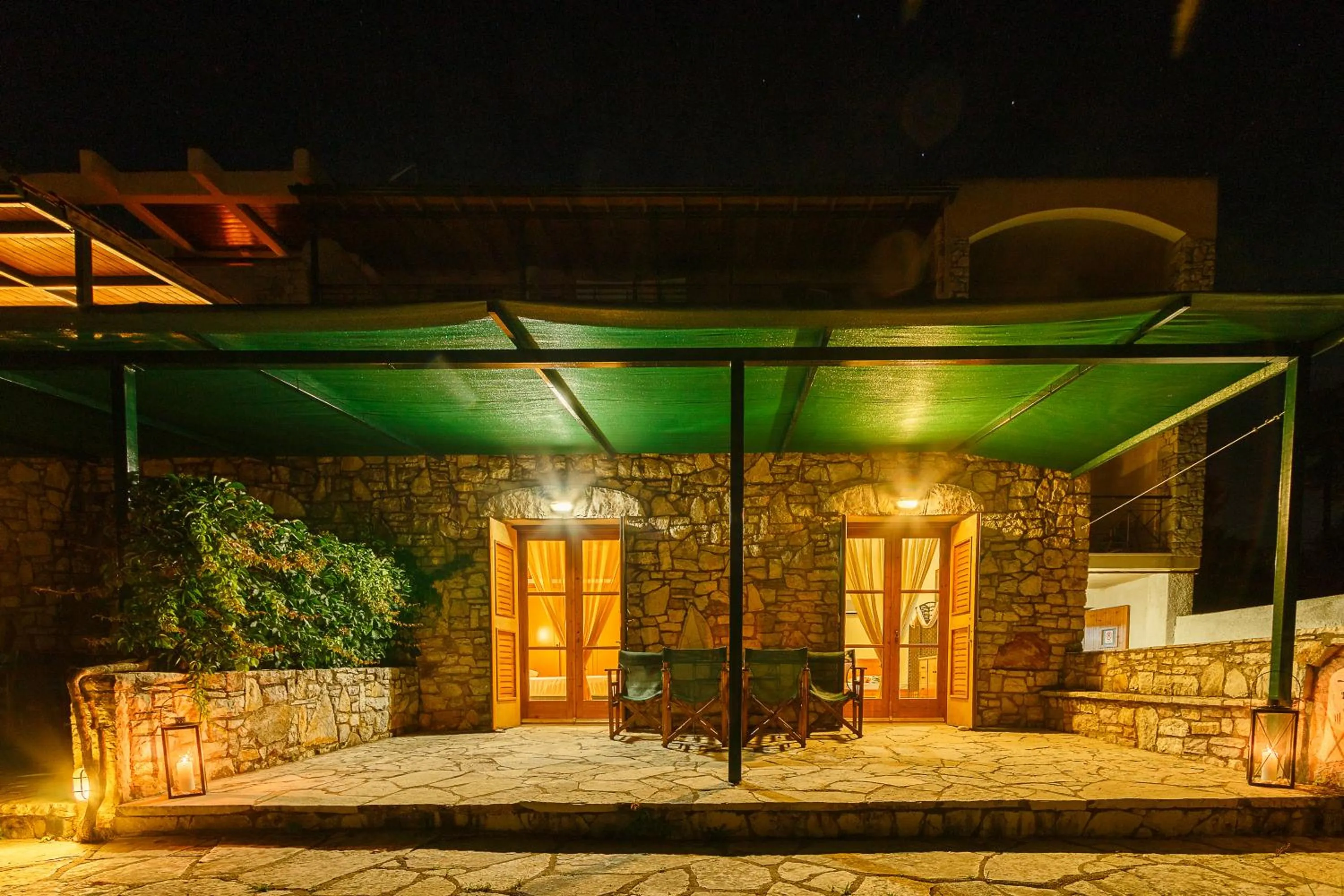 Patio in Grekis Beach Hotel and Apartments