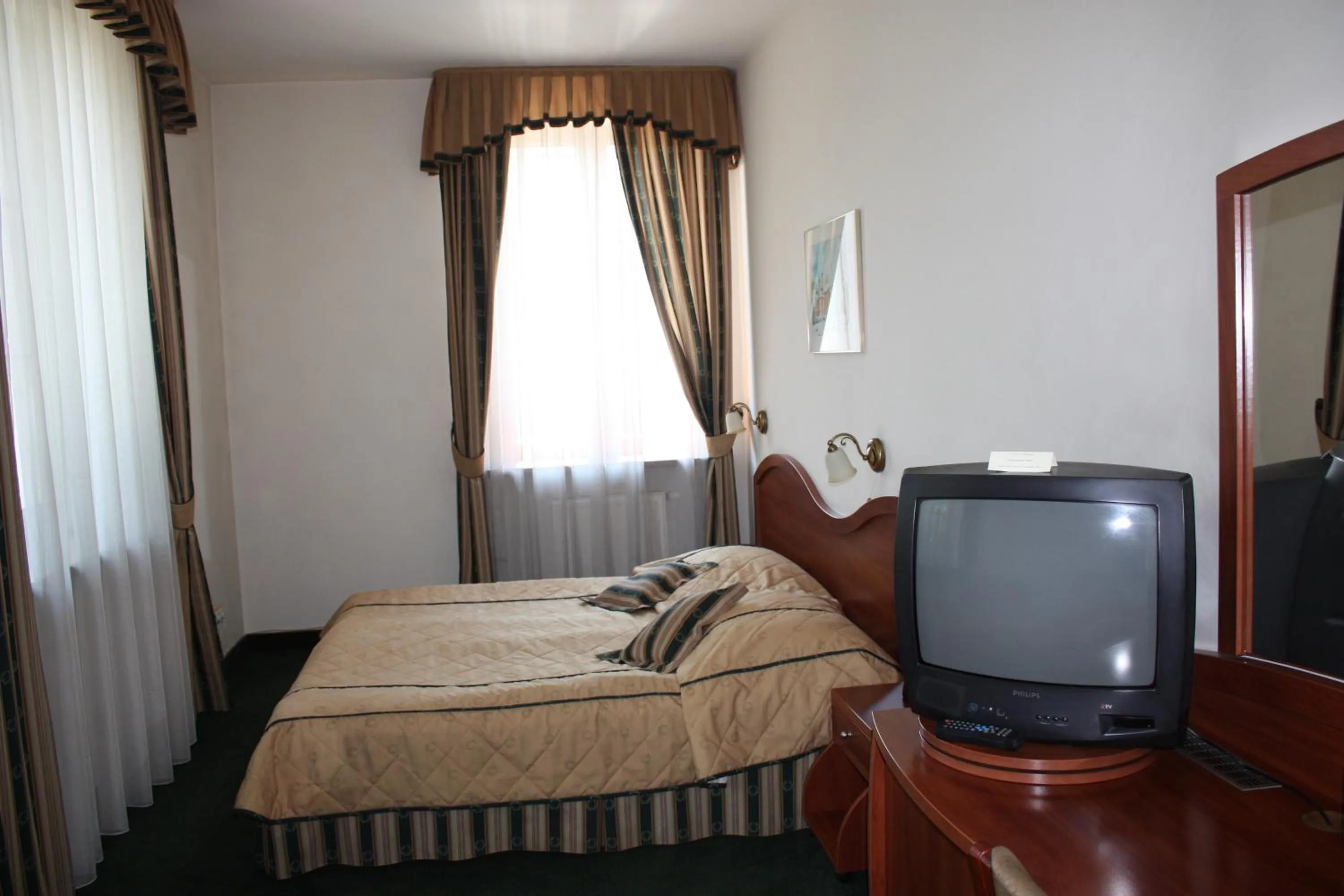 Photo of the whole room, Bed in Hotel Saol