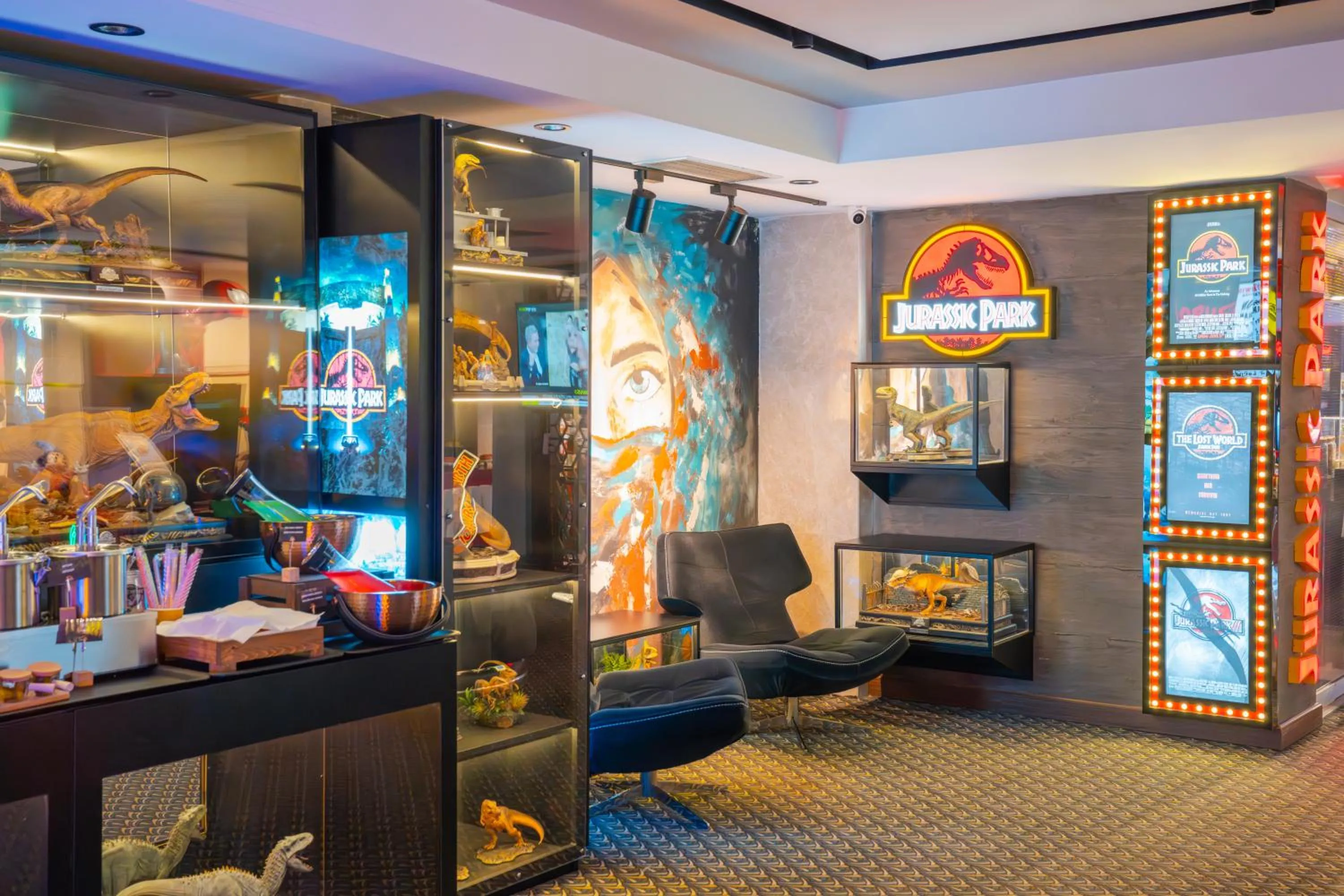 Seating area in Vespia Hotel