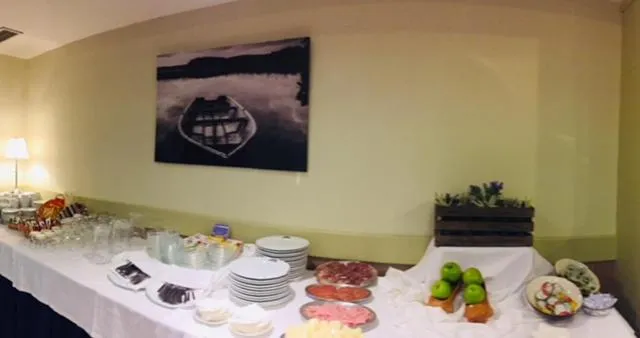 Breakfast in Hotel Arcea Villaviciosa