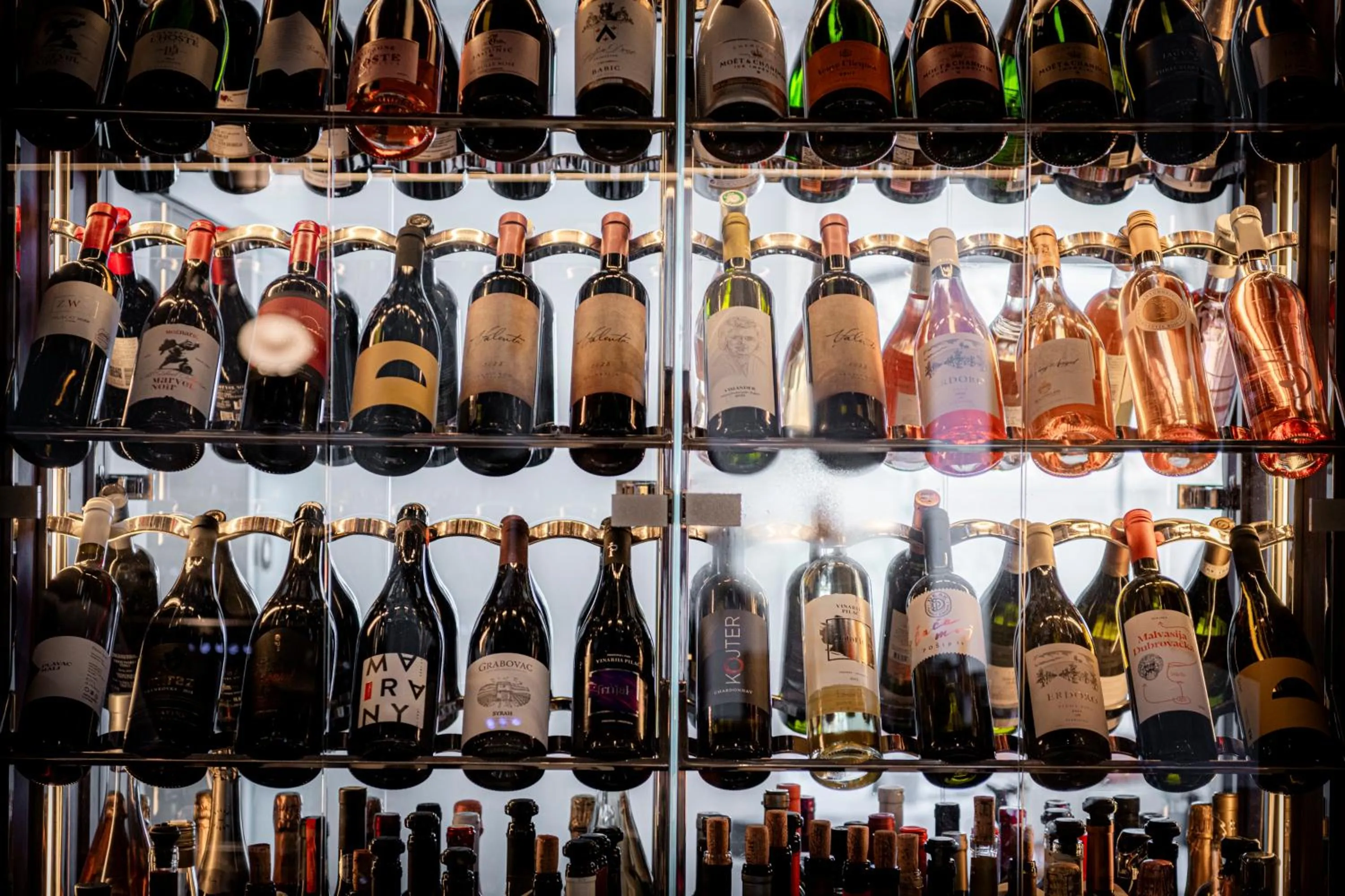 Restaurant/places to eat in Villa Orabelle