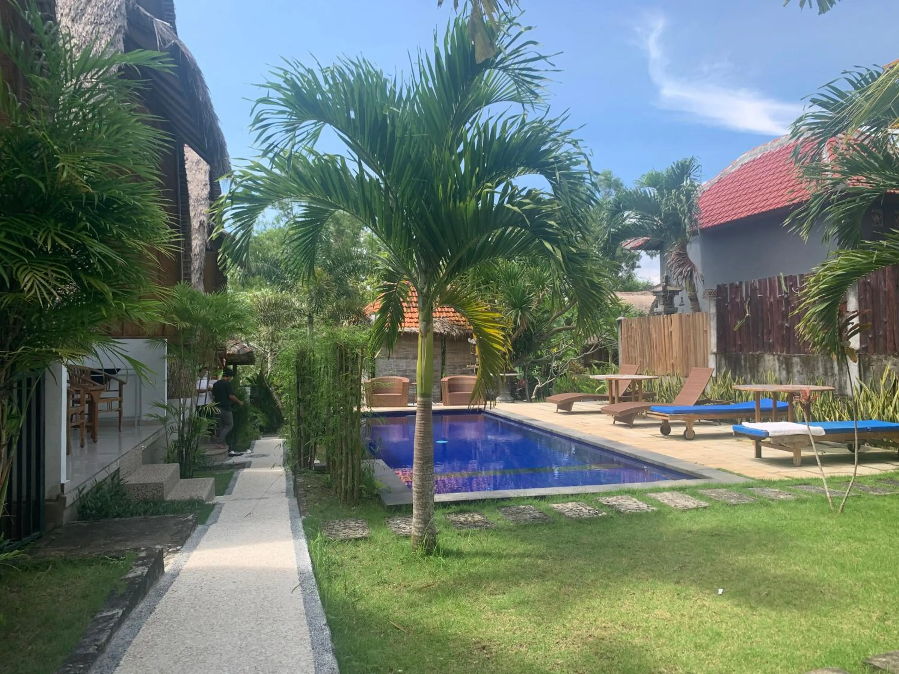 Pool view in Jona Bungalow