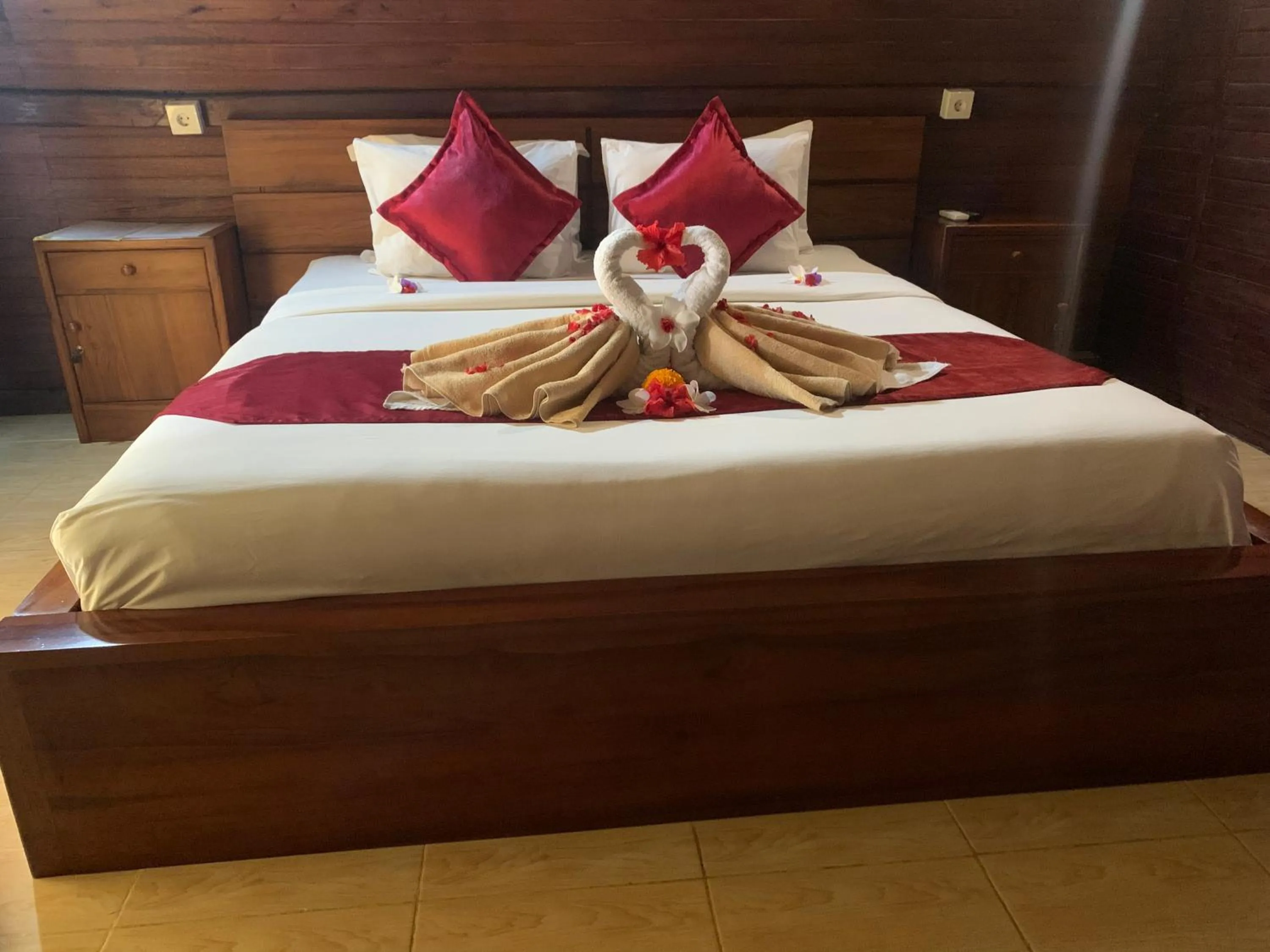 Bed in Jona Bungalow