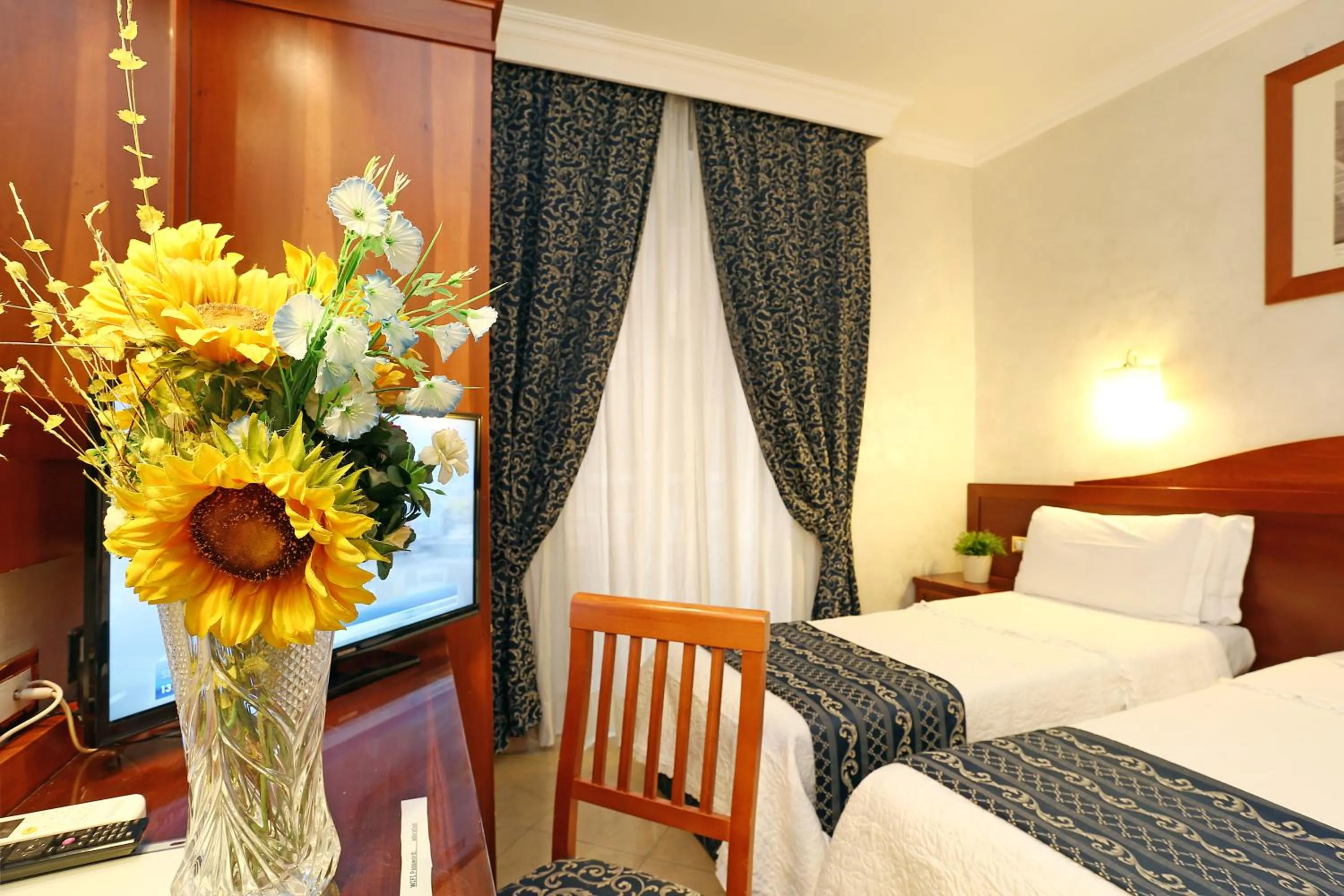 Photo of the whole room, Bed in Adorasuite B&B