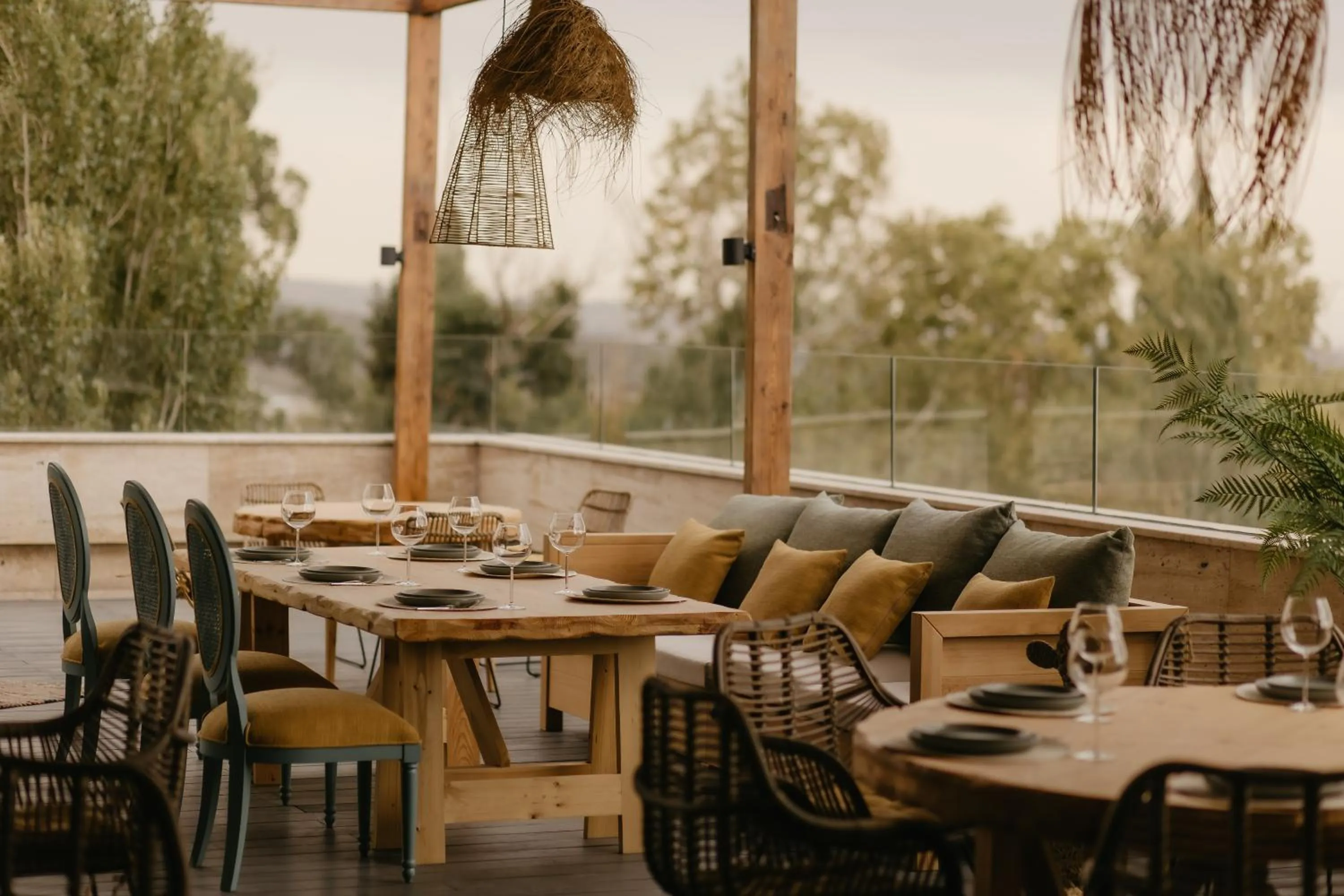 Restaurant/places to eat in Radisson BLU Hotel Yerevan