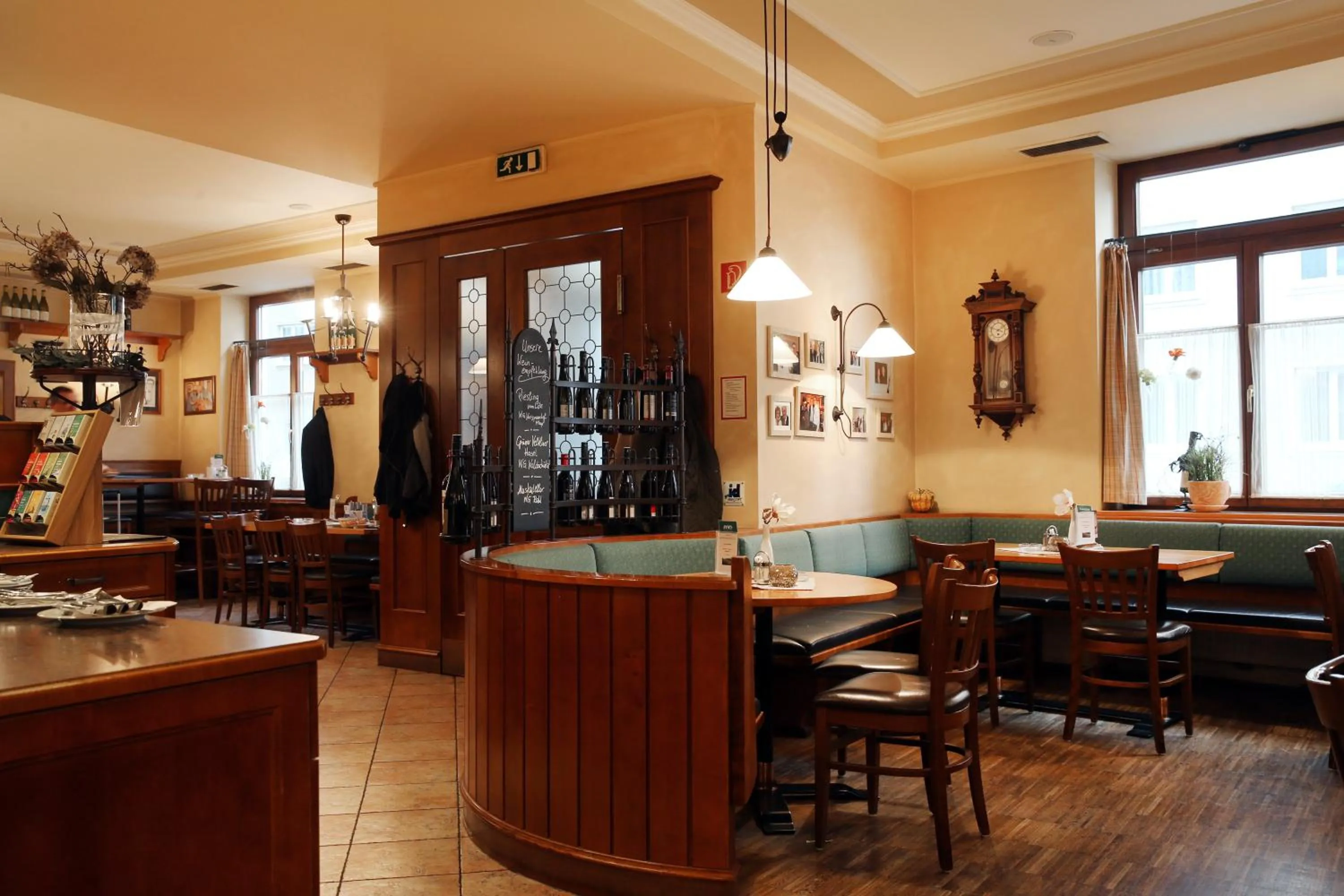 Restaurant/places to eat in Hotel & Restaurant Graf