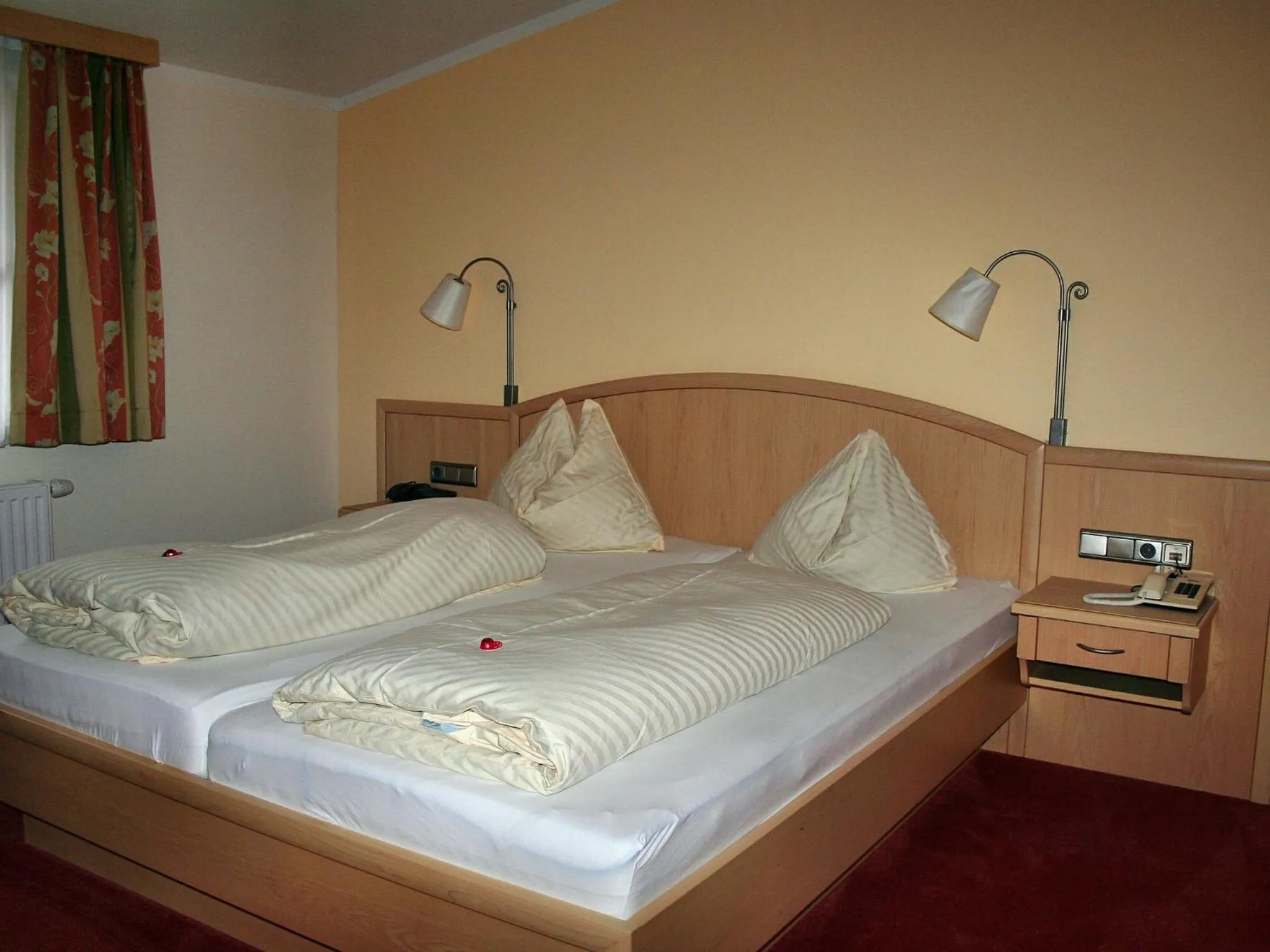 Bed in Landhotel Kaserer