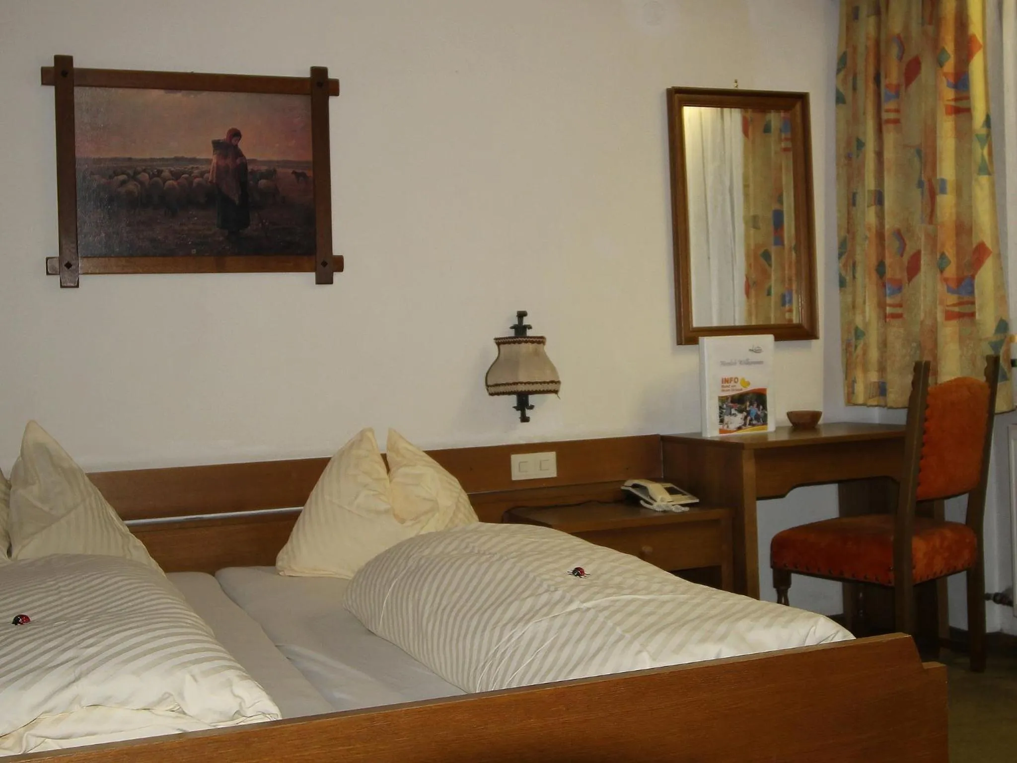Bed in Landhotel Kaserer
