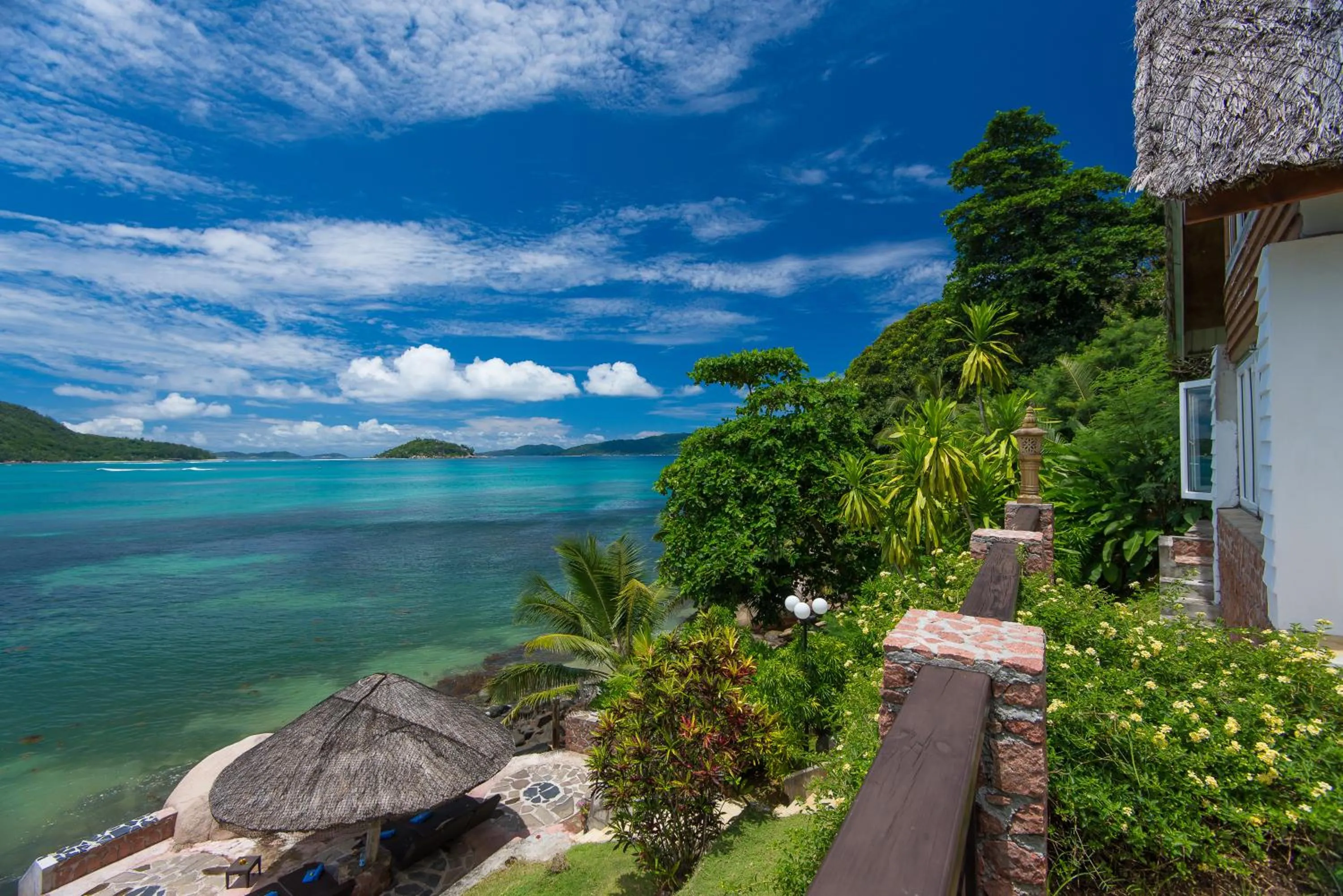 Property logo or sign in Colibri Hotel