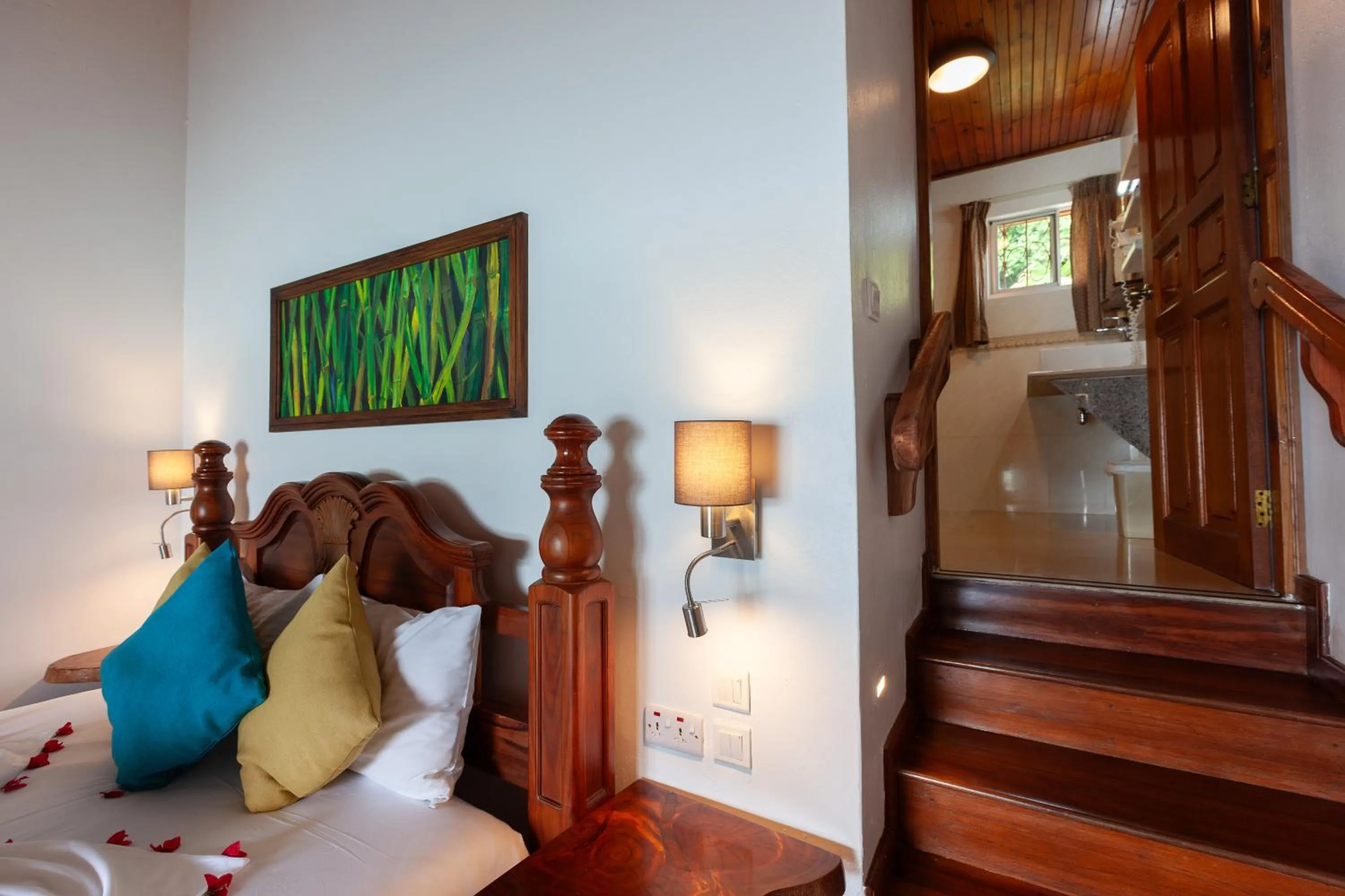 Bathroom in Colibri Hotel