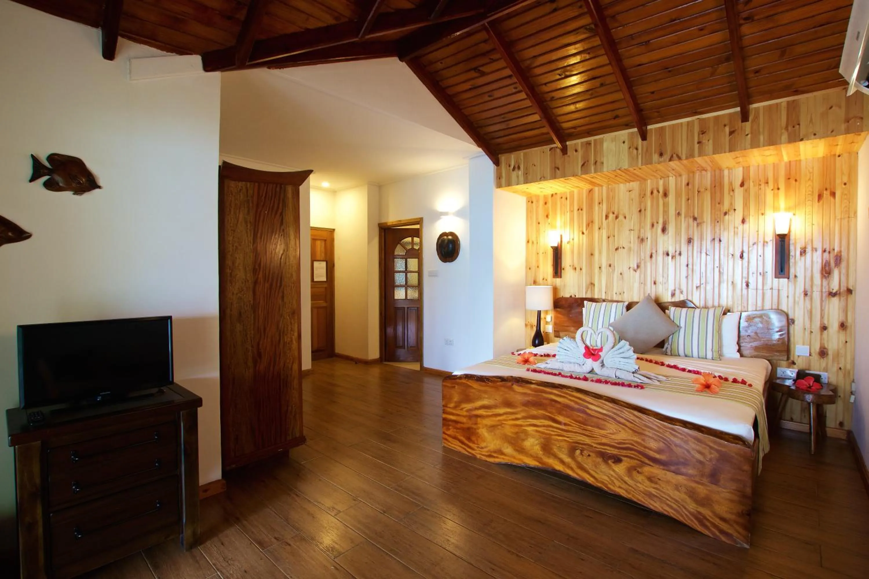 Bed in Colibri Hotel